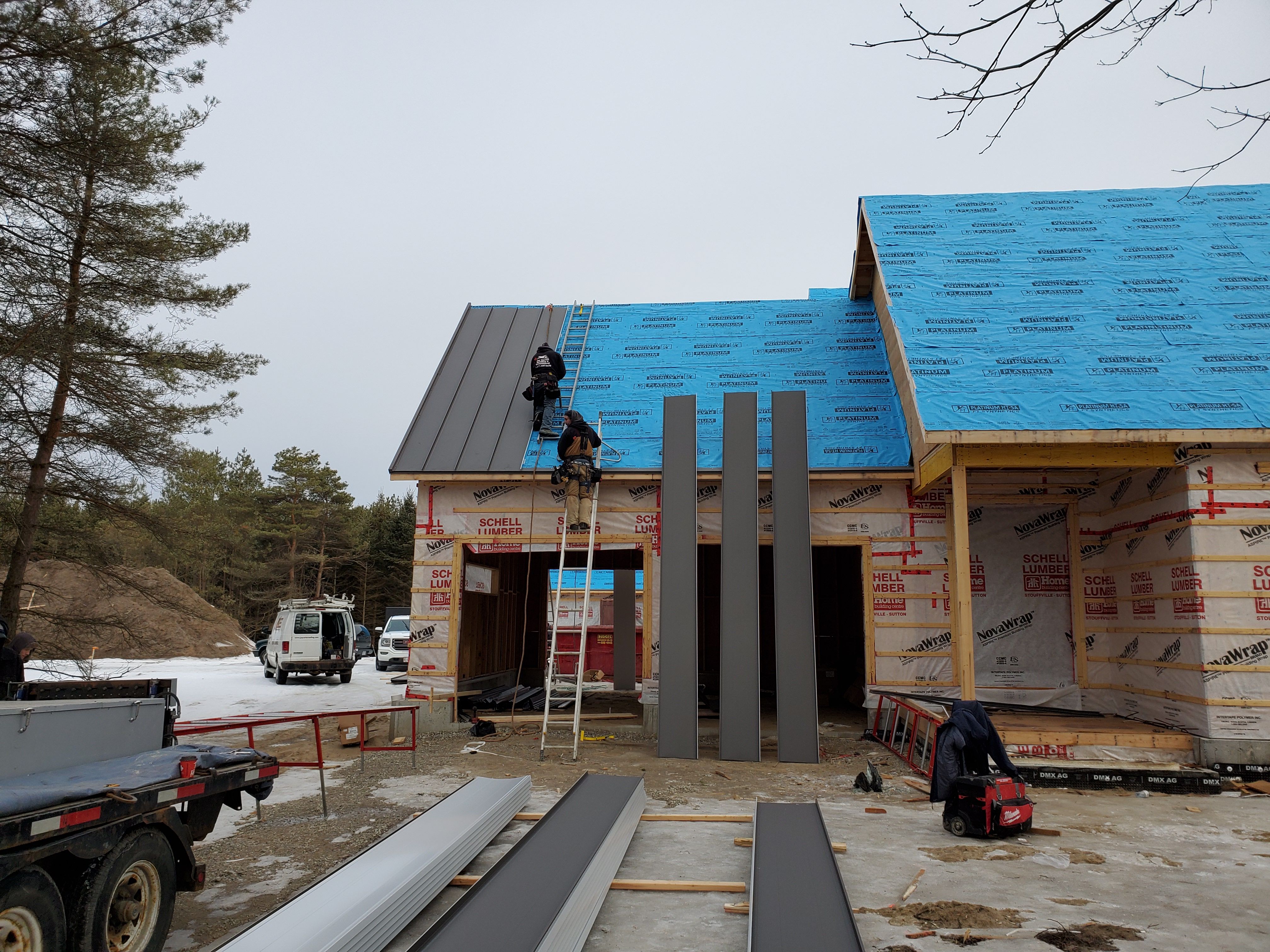 New Construction | 16” Standing Seam Metal Roof Installation by Jay Carter Roofing & Sheet Metal