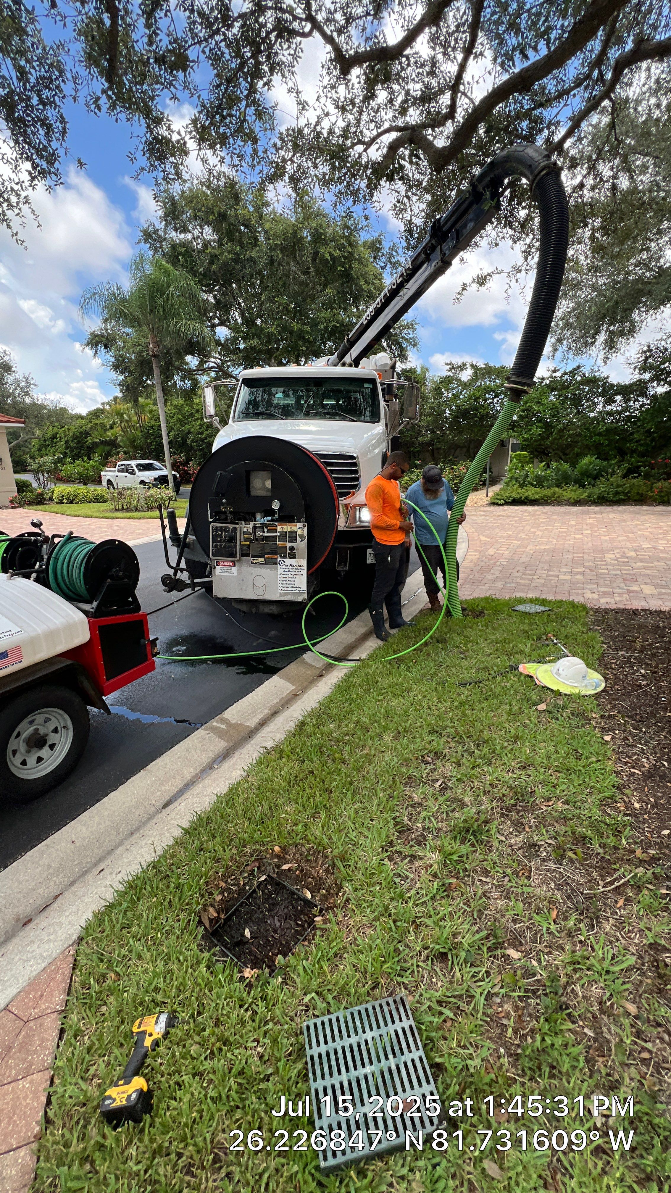 Vineyards Community Stormwater System Maintenance by Don Mar, Inc. Storm Water Solutions