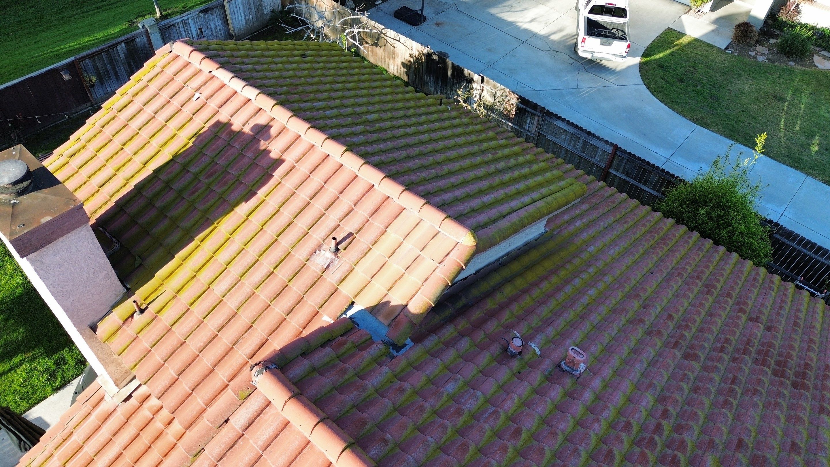 Roof Cleaning LIBERTY MUTUAL by Pirate Pete’s Power Washing