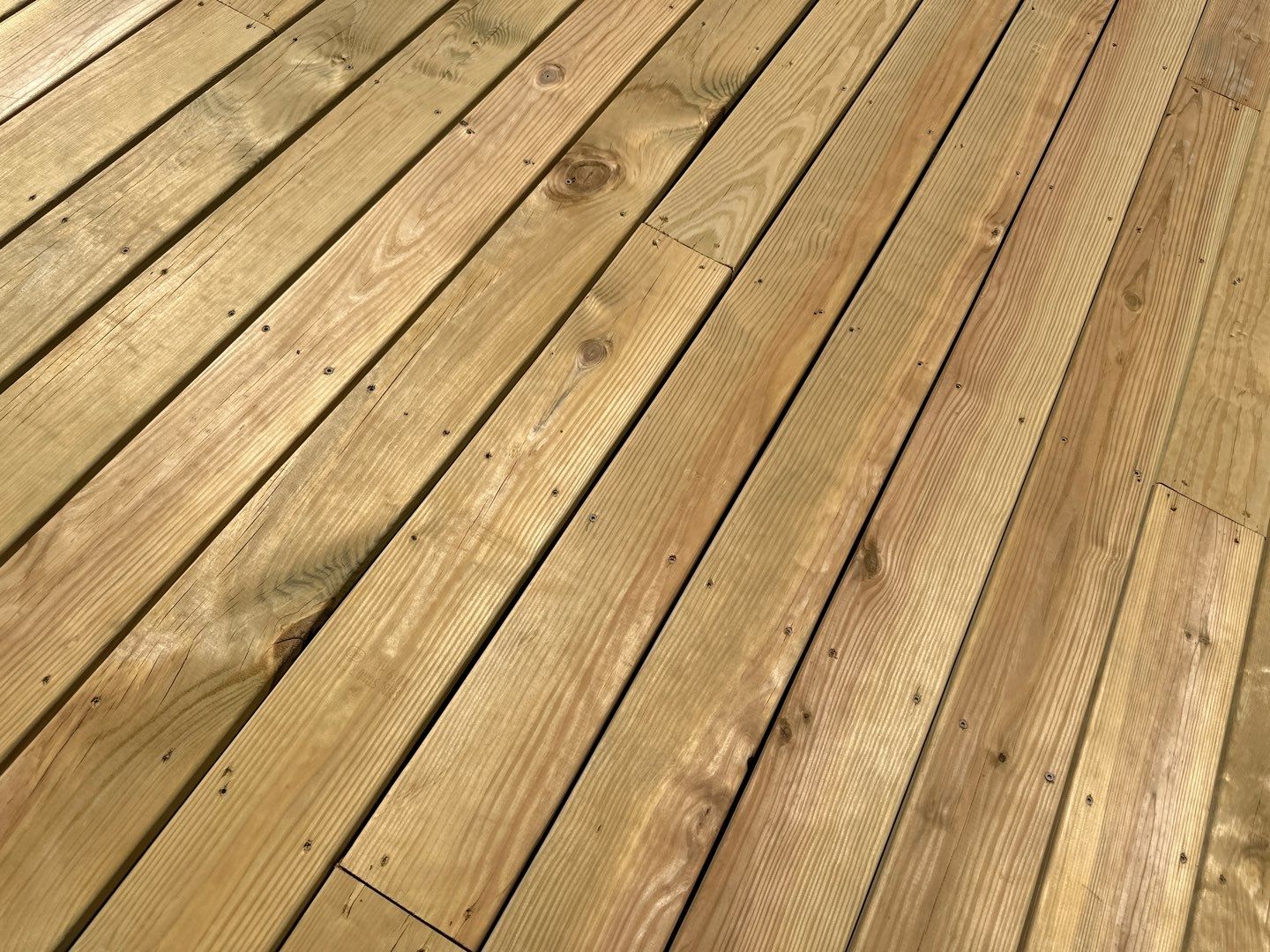 Wood Deck using Wood Sealant by DuraSeal