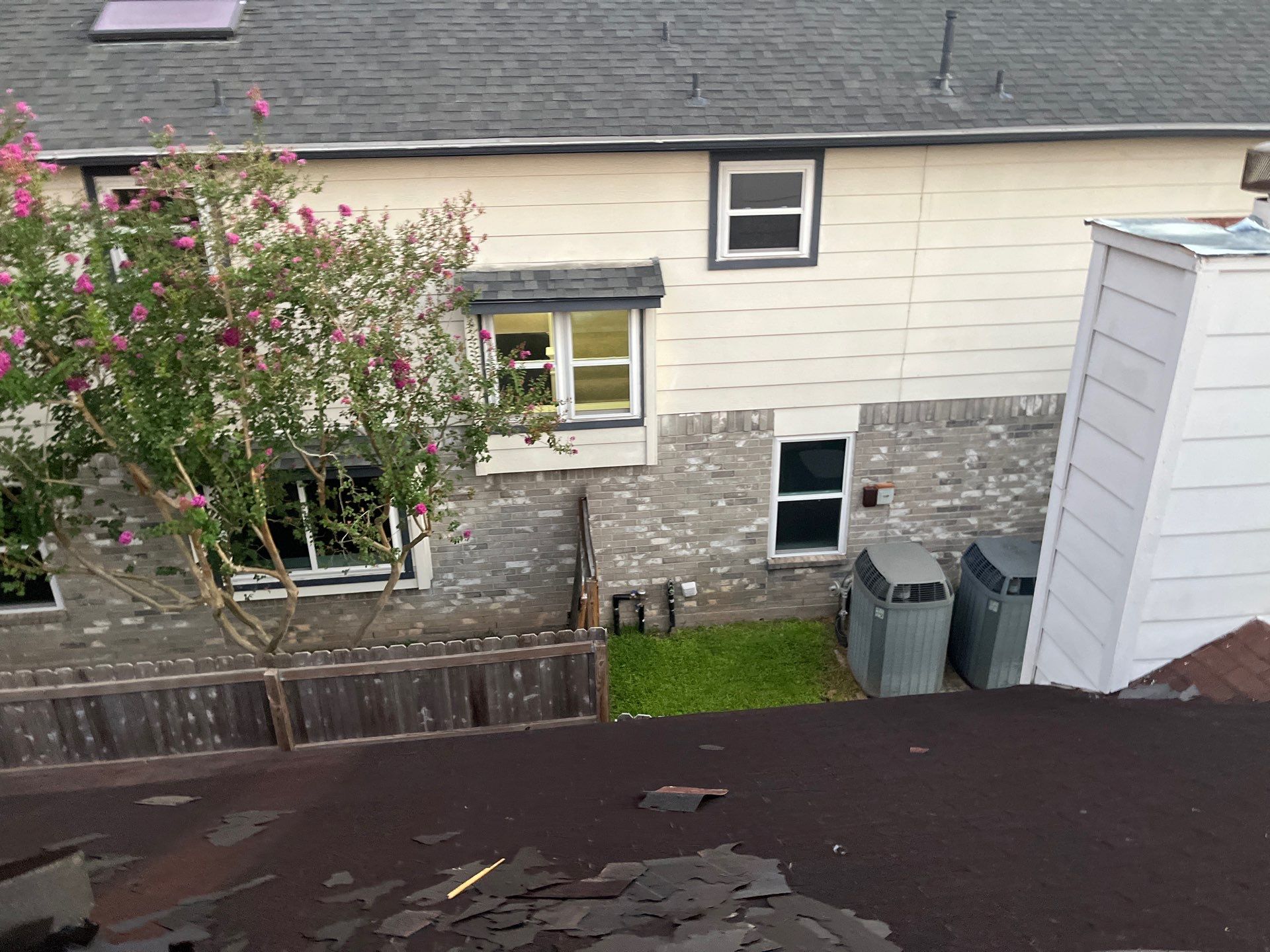 Roof Replacement Missouri by Roof Repair Services LLC