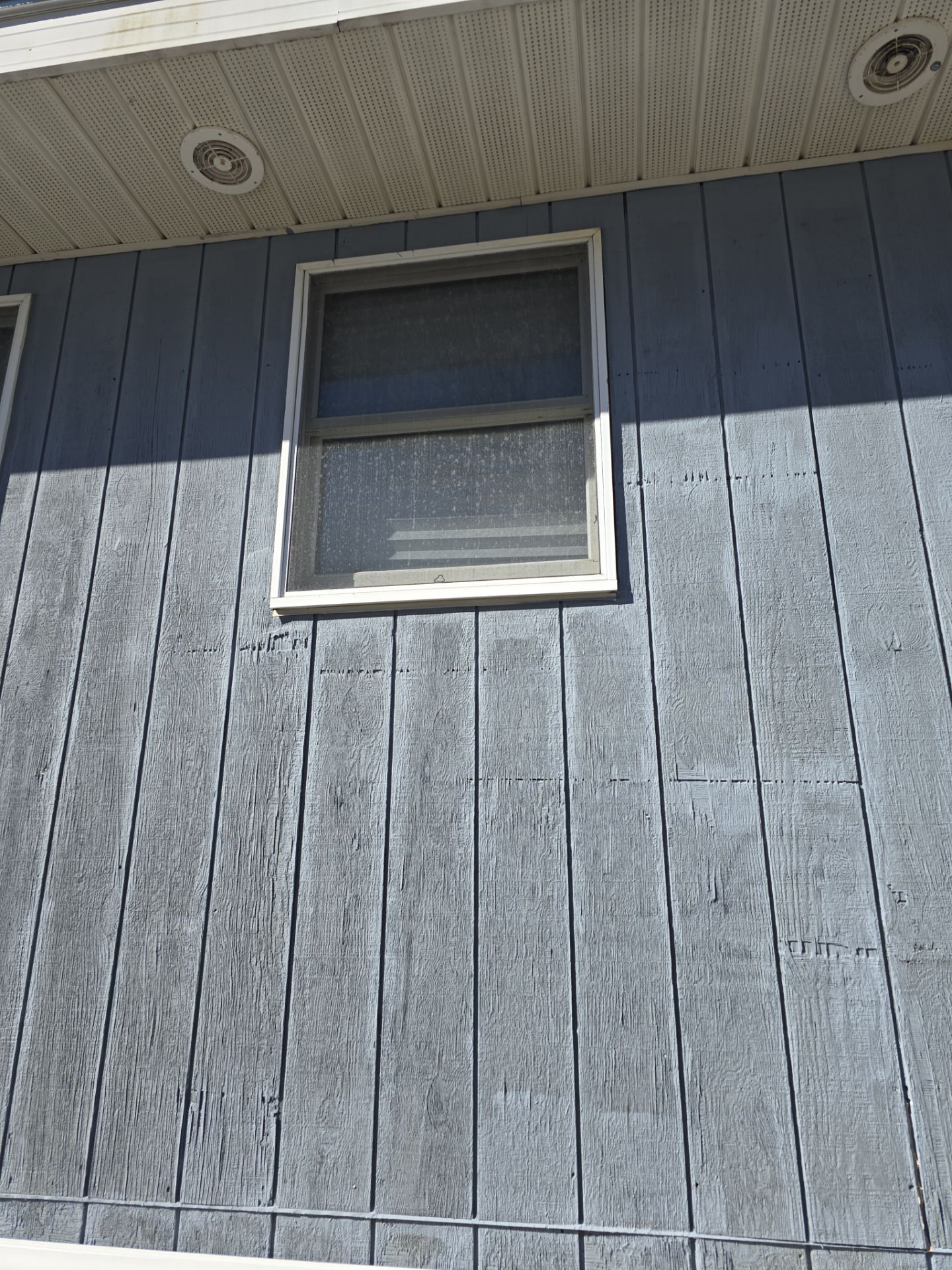 Vinyl siding project in Natick, MA by UBrothers Construction