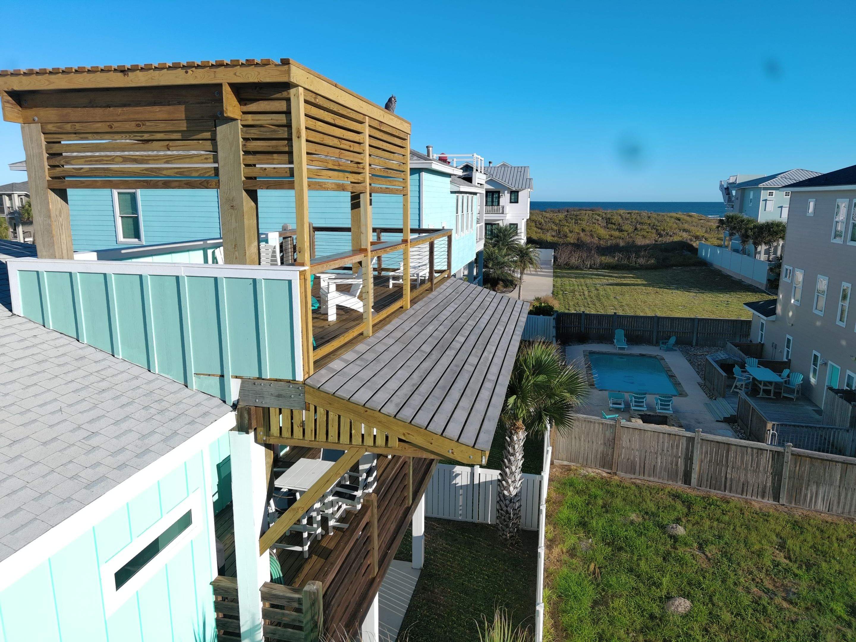 Roof Top Clubhouse on the Beach by Bayfront Roofing and Construction