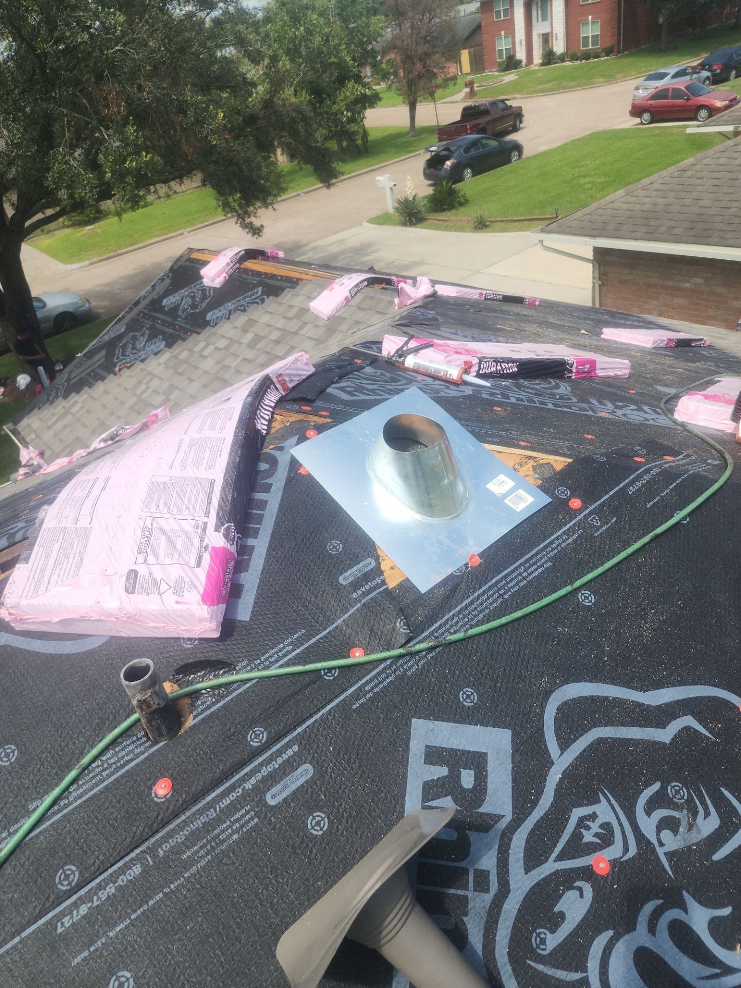 Residential Roofing Installation using Owen's Corning Duration (Lifetime) Shingles by Roof Repair Company