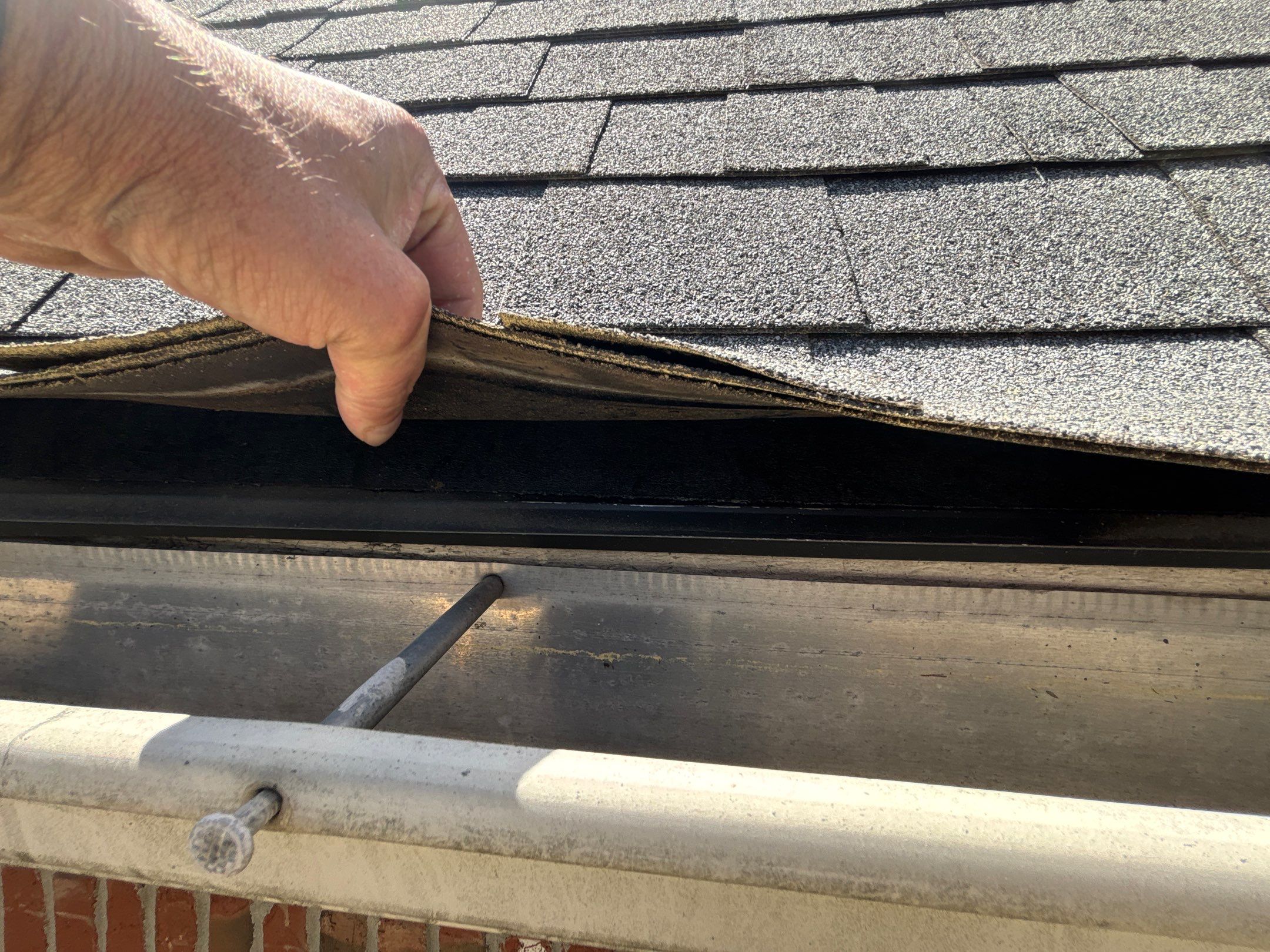 Roof Replacement using Owens Corning Onyx Black by 180 Contractors