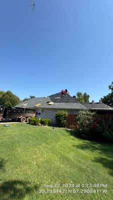 Residential Roofing Installation using Owens Corning