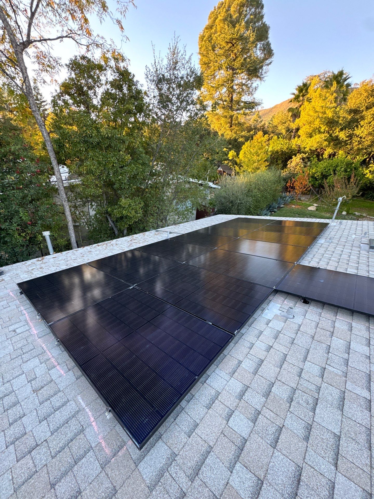 26-Panel Solar Array and Tesla Powerwall Installation in Pasadena by AWS Solar