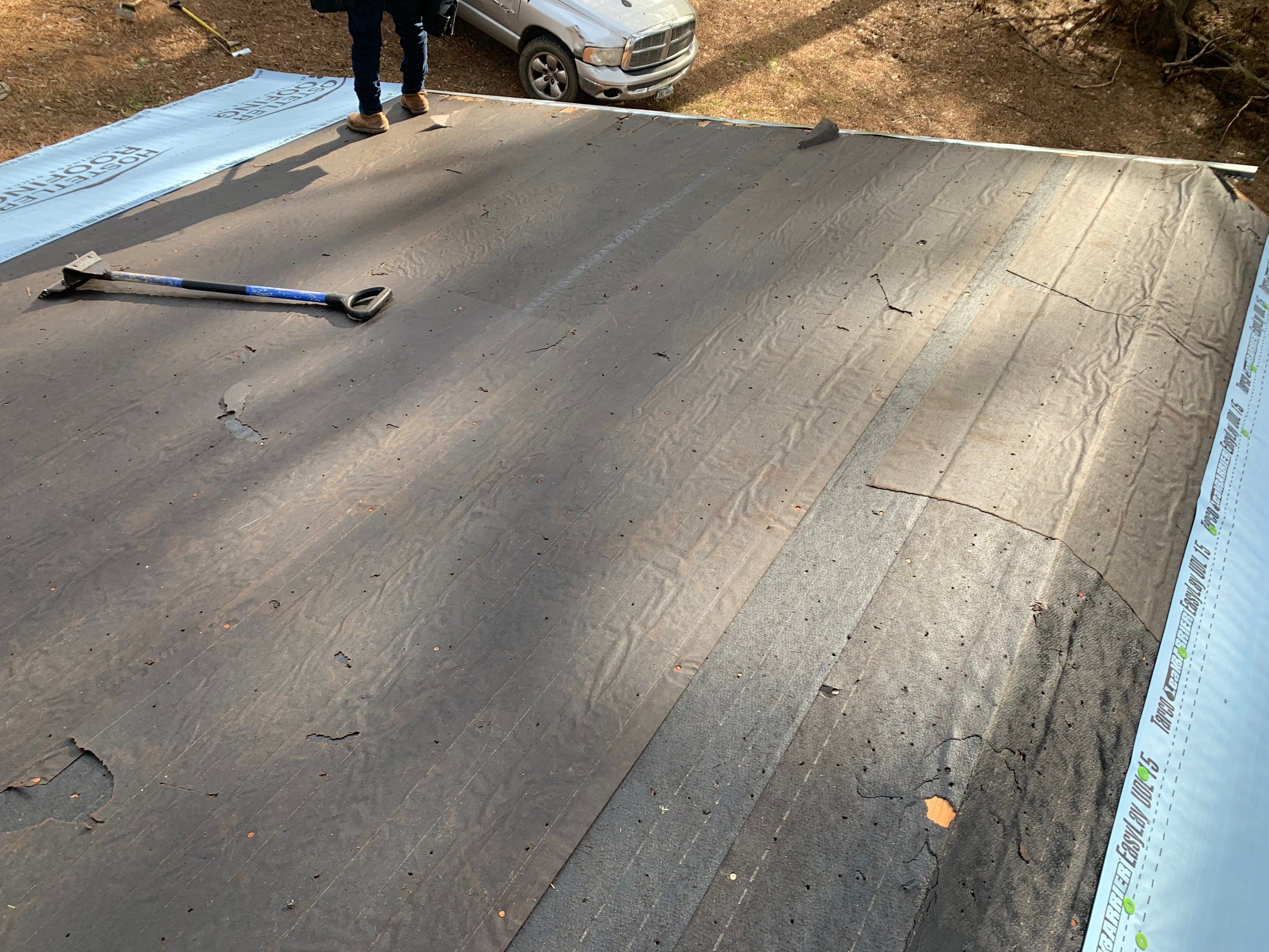 Residential Shingle Reroof using Certainteed Landmark 3-Tab by Hostetler Roofing
