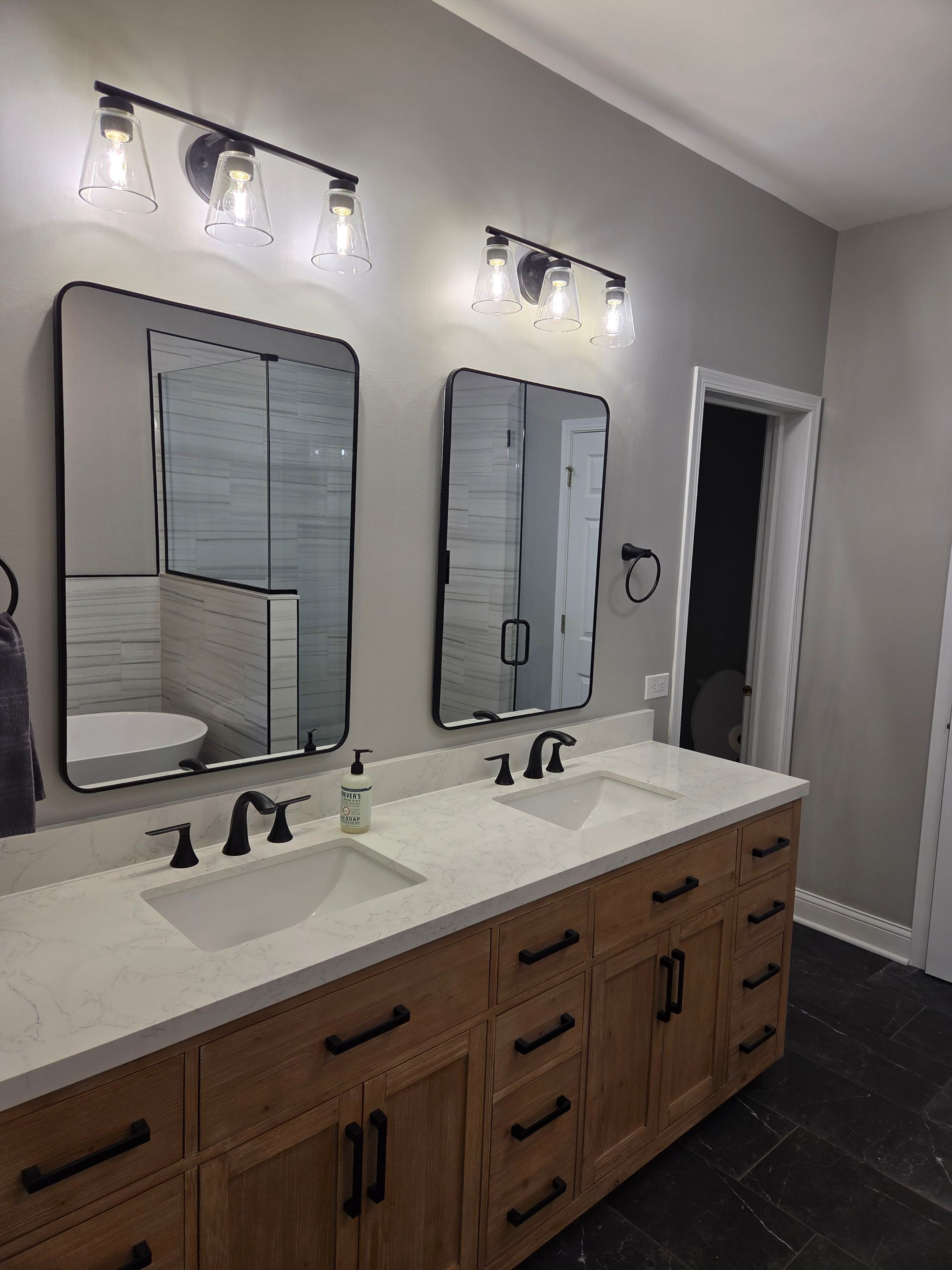 Algonquin Gets an Upgrade by Snap Home Solutions