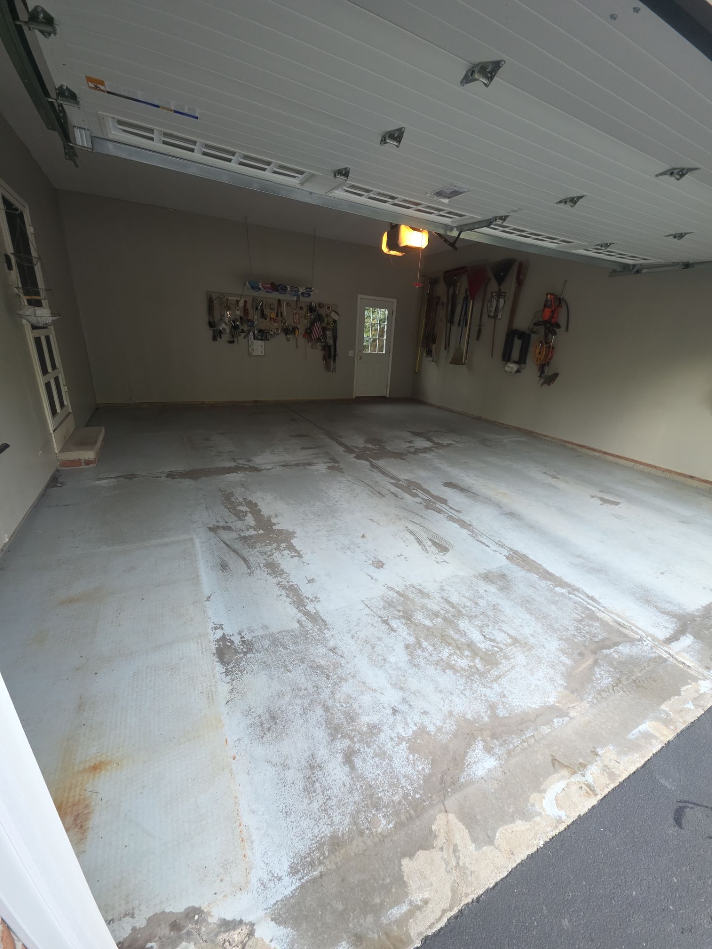 Vintage Desert Edge Garage Coating by NG Masonry & Construction LLC