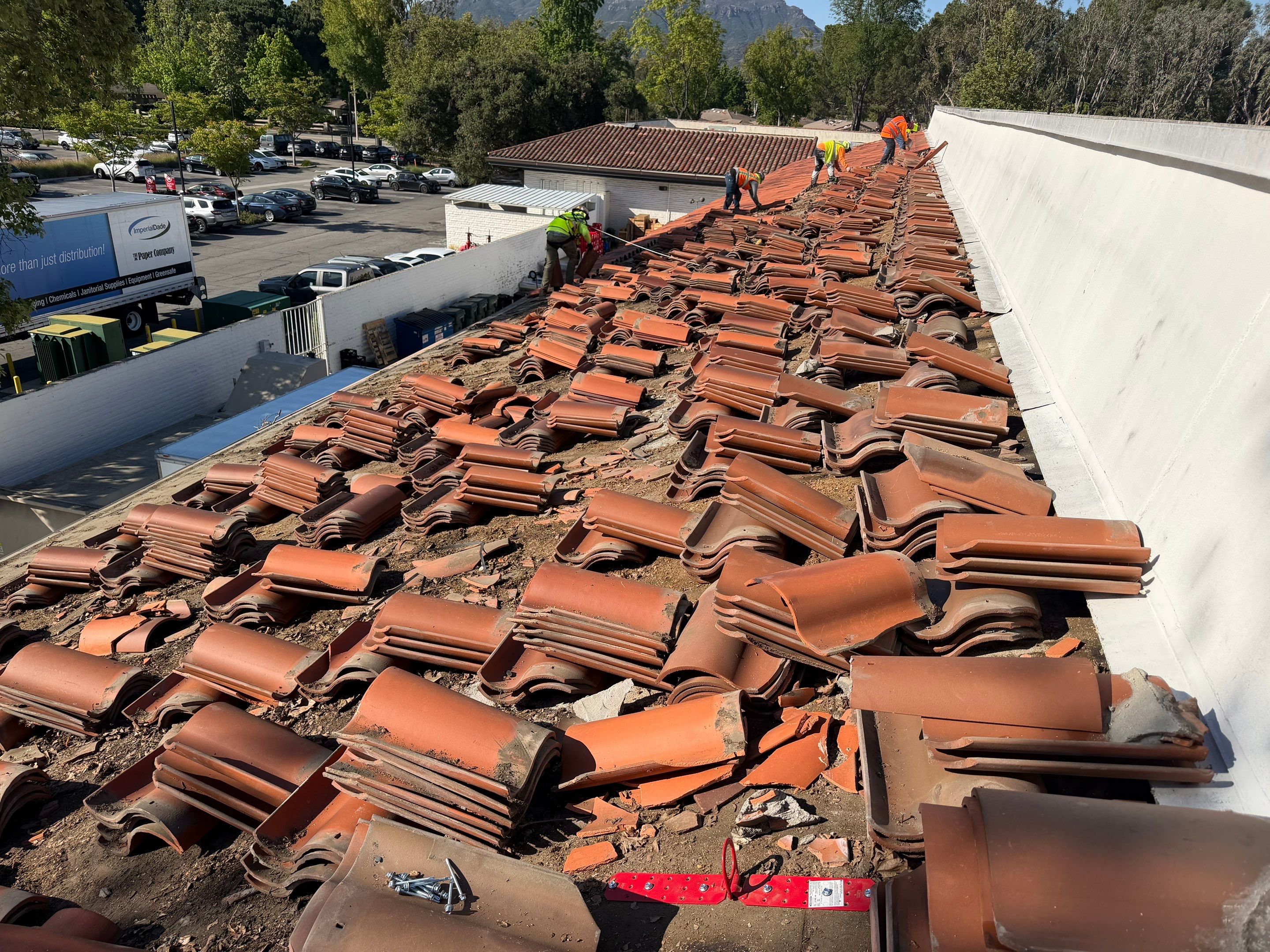 Regency Westlake Shopping Center  by Sanchez Single Ply Roofing