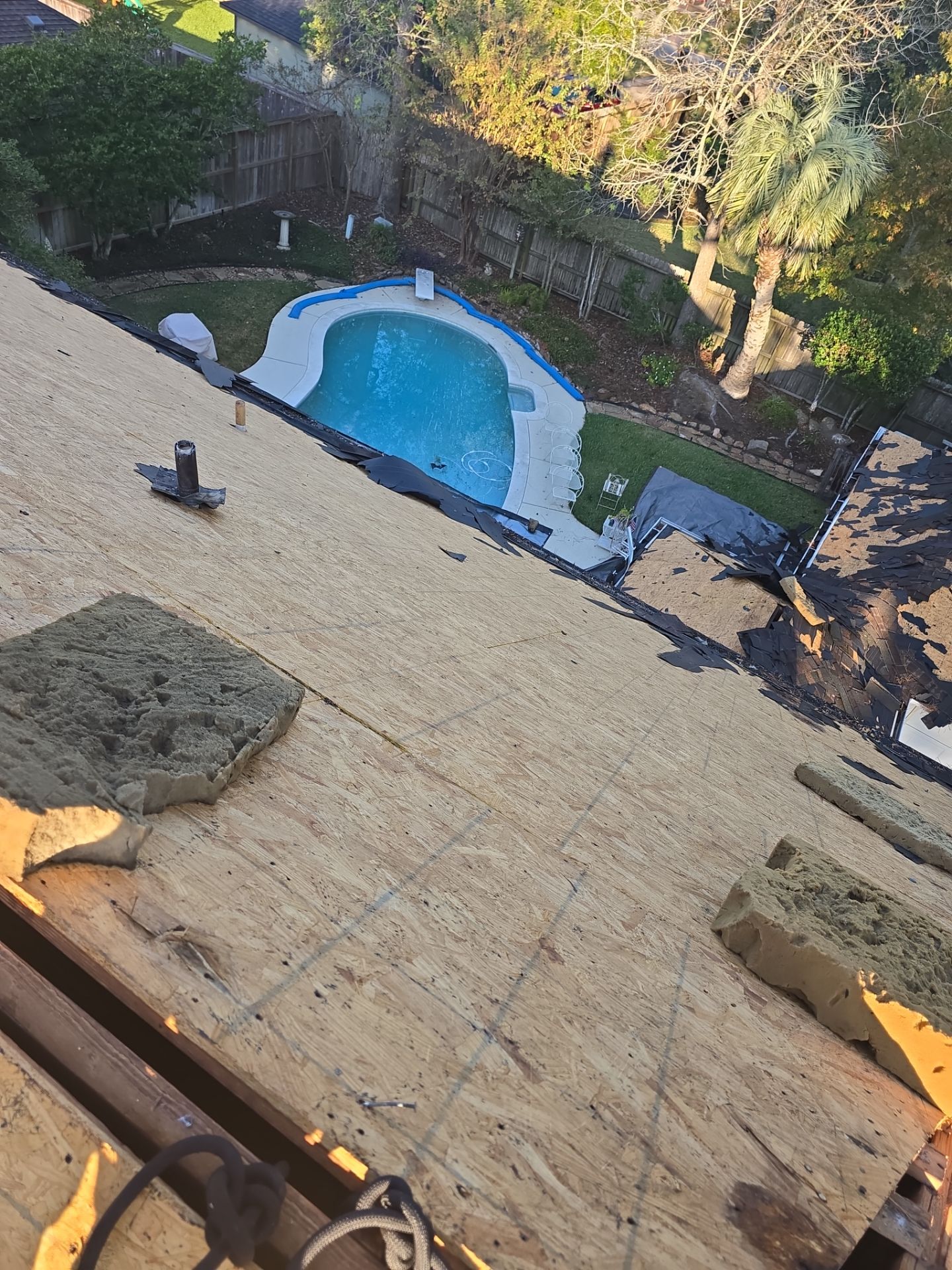 Roof Replacement in Pinehurst of Atascocita, Humble TX by Roof Repair Company