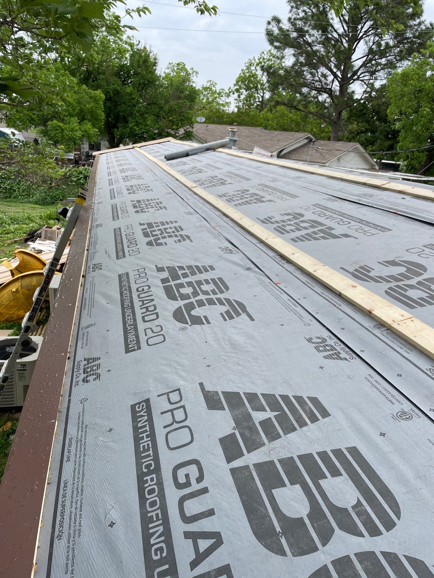 Roof Damage using ATLAS Pinnacle Pristine Shingles by Harvey Roofing & Construction