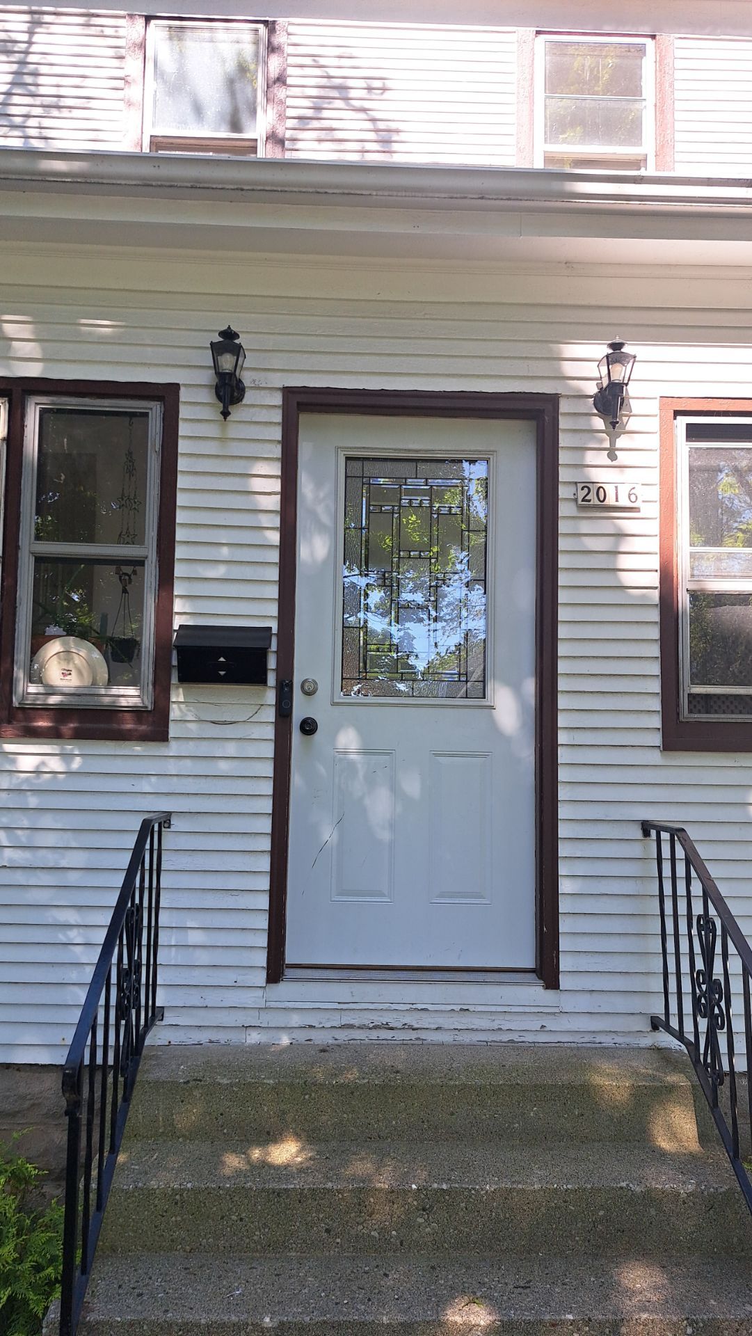 Sunshine siding install !  by Gellings Roofing & Siding