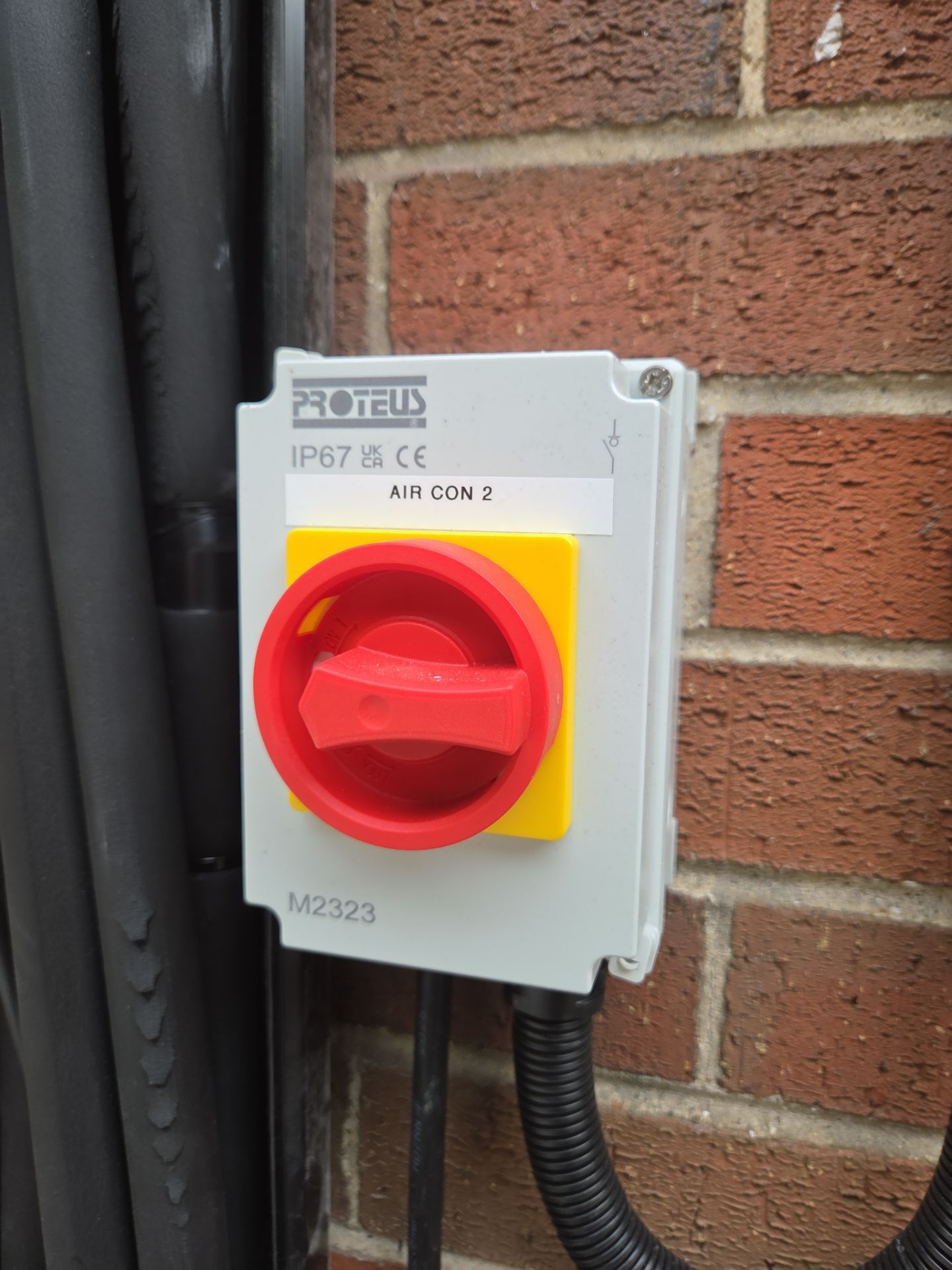 π₯ Multi-Split Air Conditioning Installation Completed in Great Hatfield! βοΈ by Elite Services Group Ltd