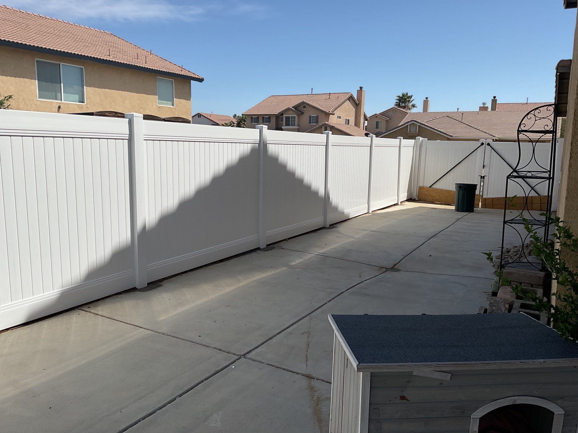 Fence Installation using Vinyl by Fence Guys Inc. 