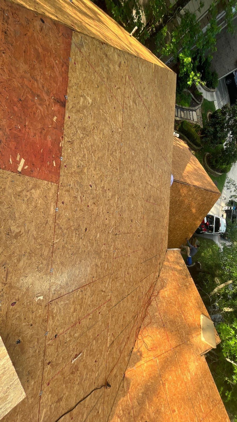 Residential Roofing Installation using Owen's Corning Duration by Roof Concepts Construction