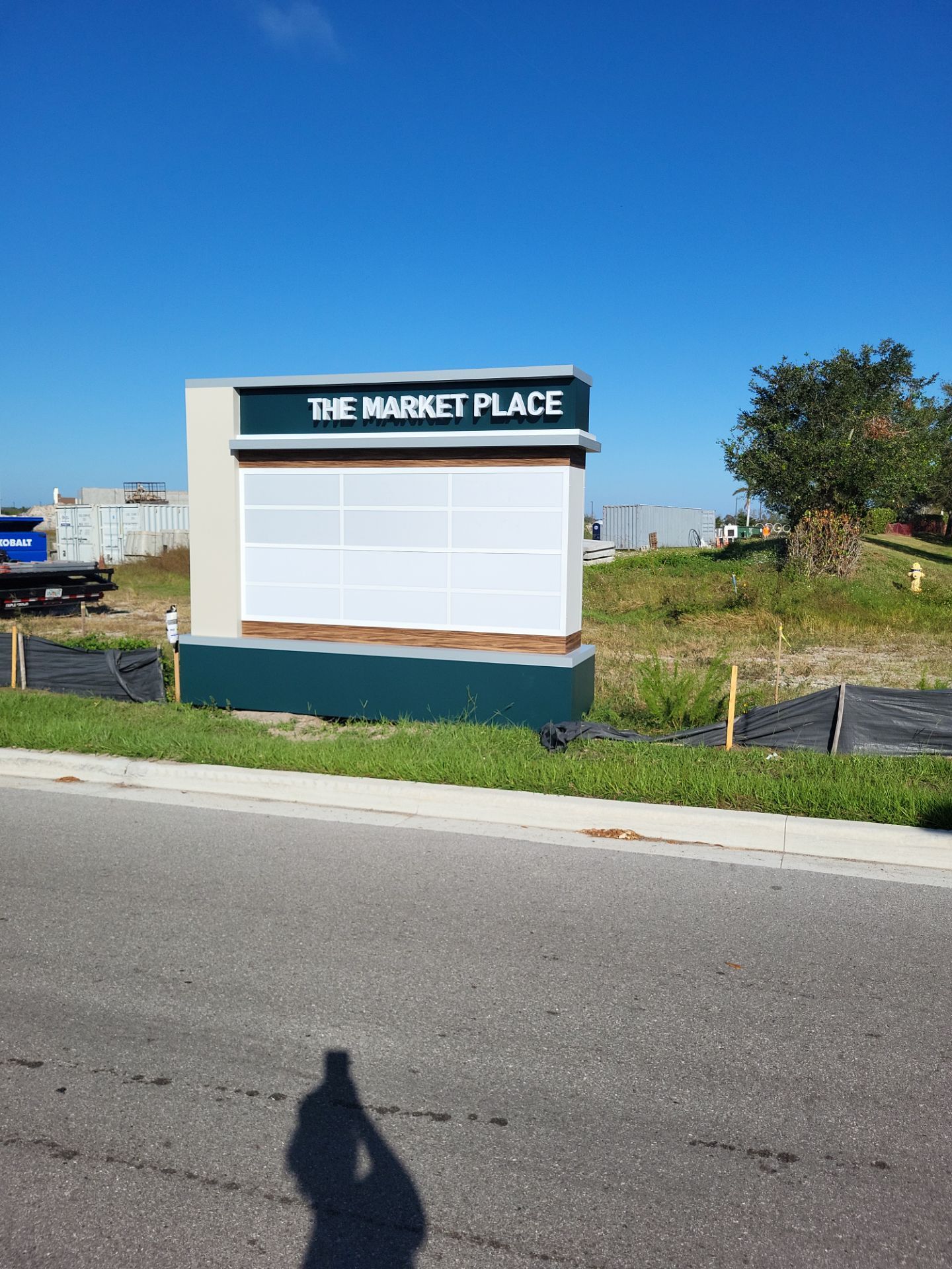 The Marketplace by SignCrafters