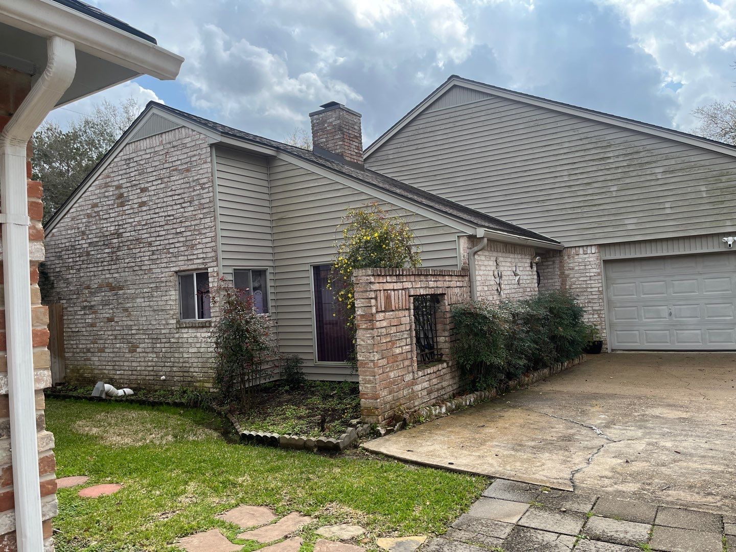 Residential Roofing Installation using Owen's Corning by Roof Concepts Construction