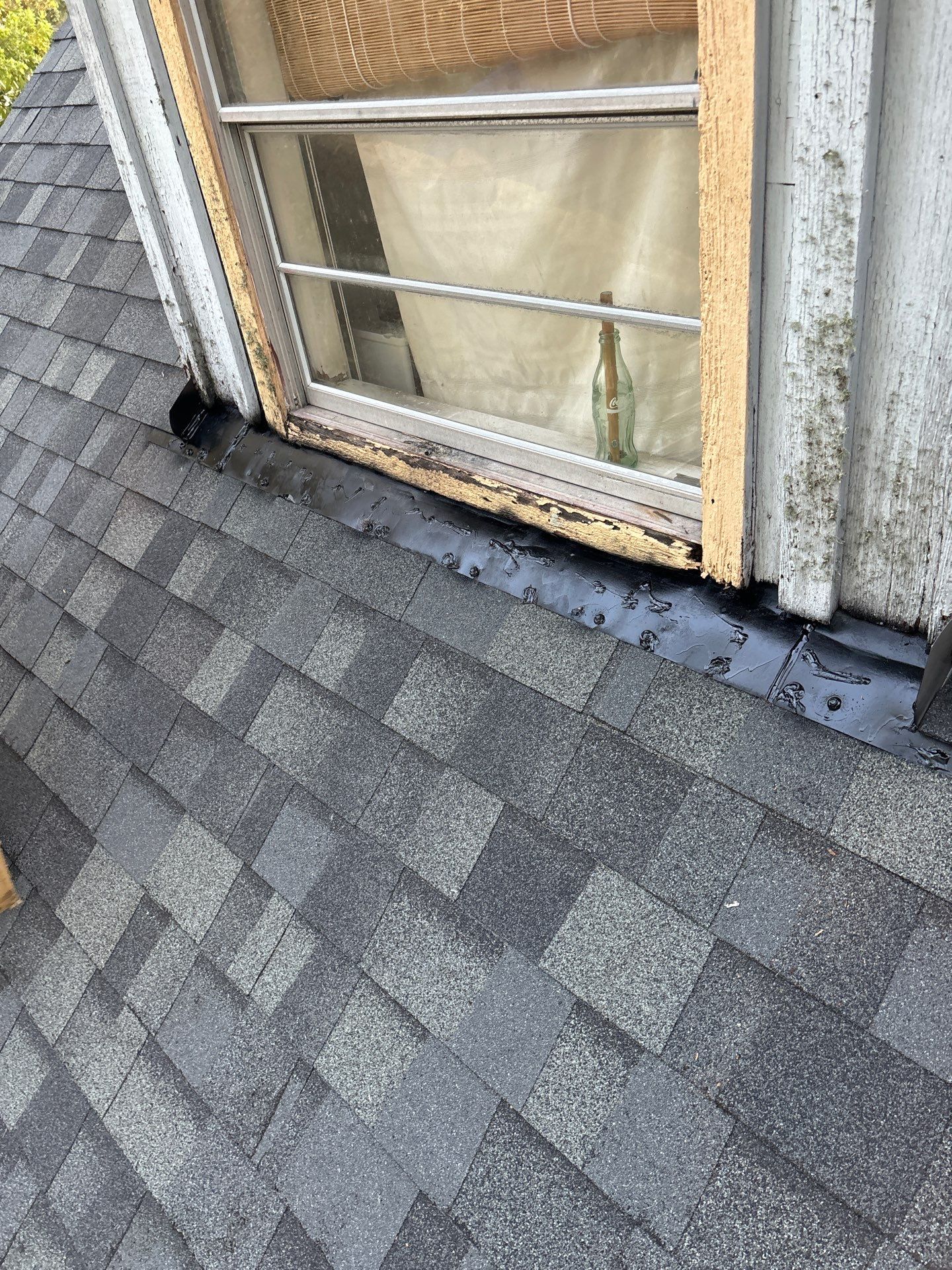 Residential Roofing Installation using Owen's Corning Duration (Lifetime) Shingles by Roof Repair Company