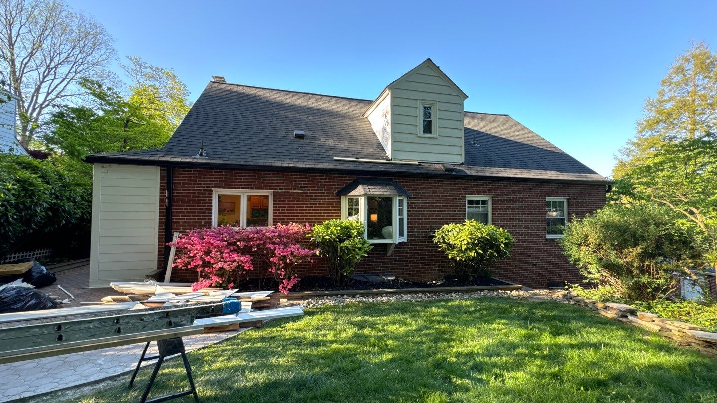 Annandale: James Hardie Siding Installation by RM Banning, Inc.