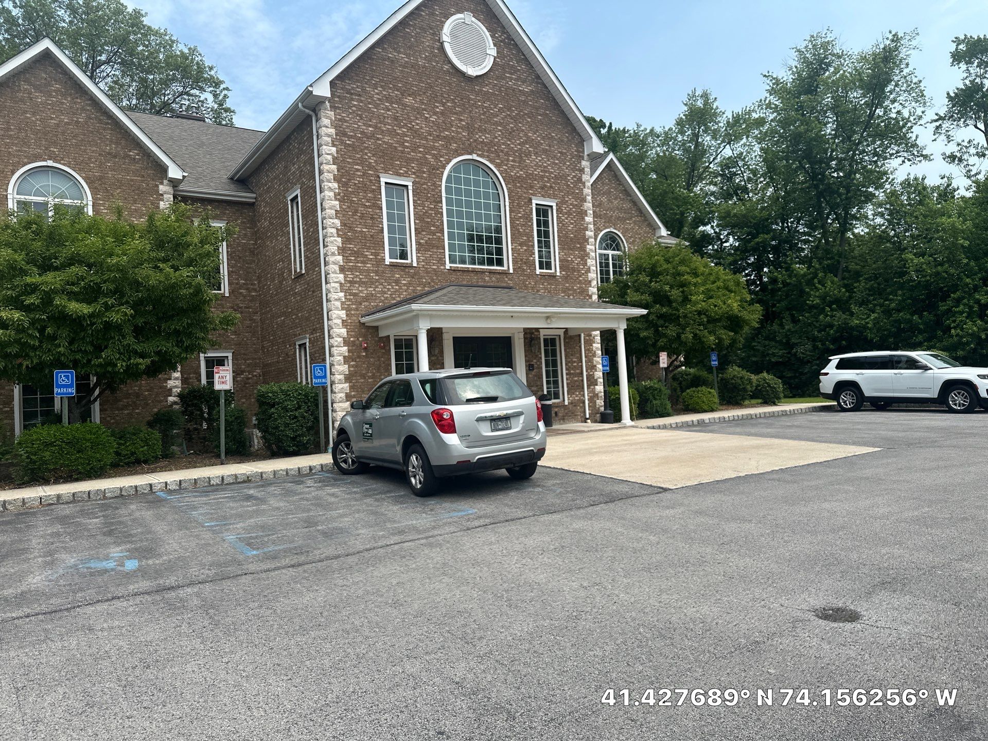 Large Roof in Washingtonville by roberts roofing