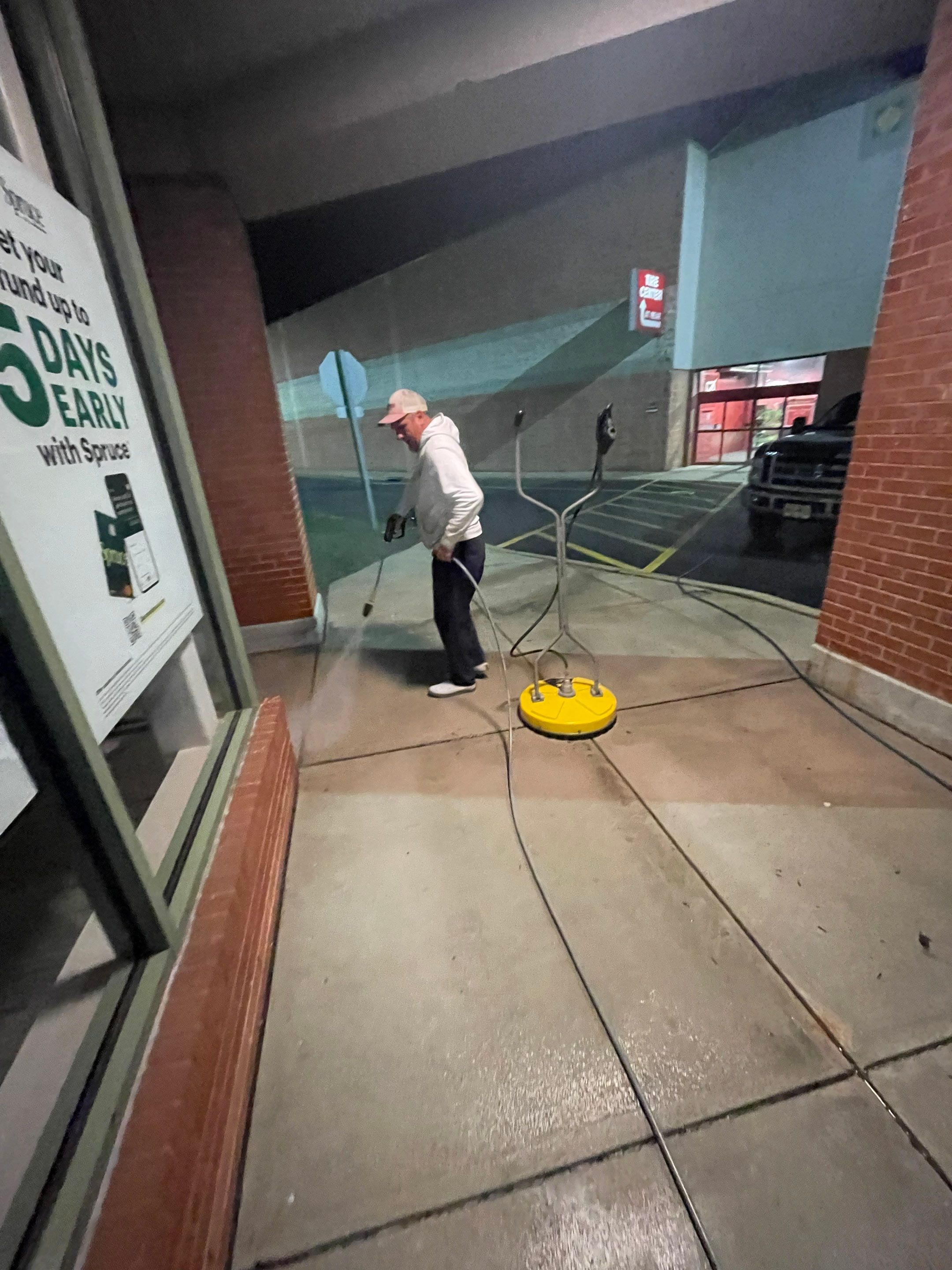 Consumer Square - Armory & Dollar Tree by SJ Exterior