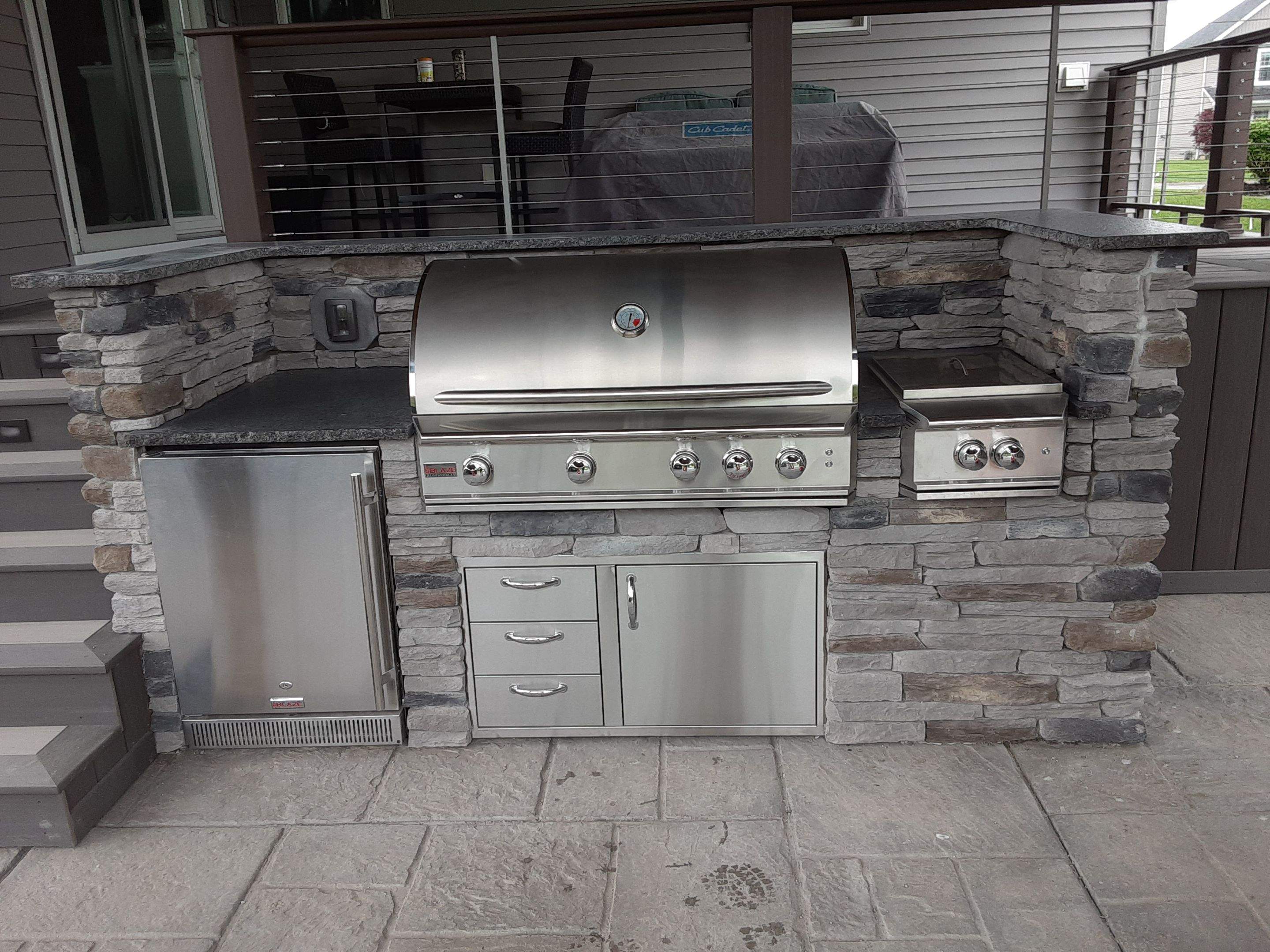 Outdoor Living, Deck, and Addition by Ivy Lea Construction