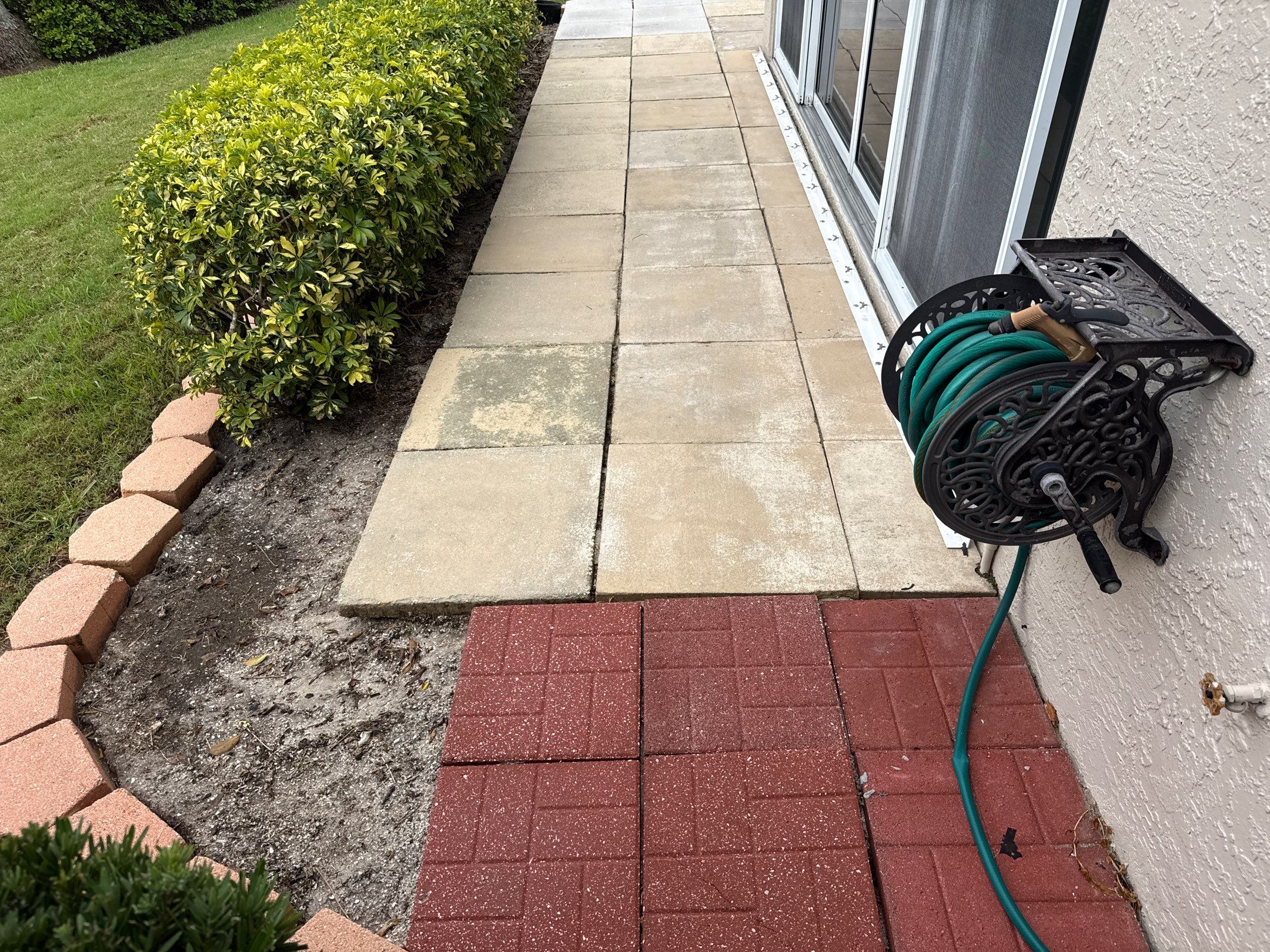 🚤 Captain’s Court Condos Exterior Cleaning – Terra Ceia, FL by Sunshine AquaWash
