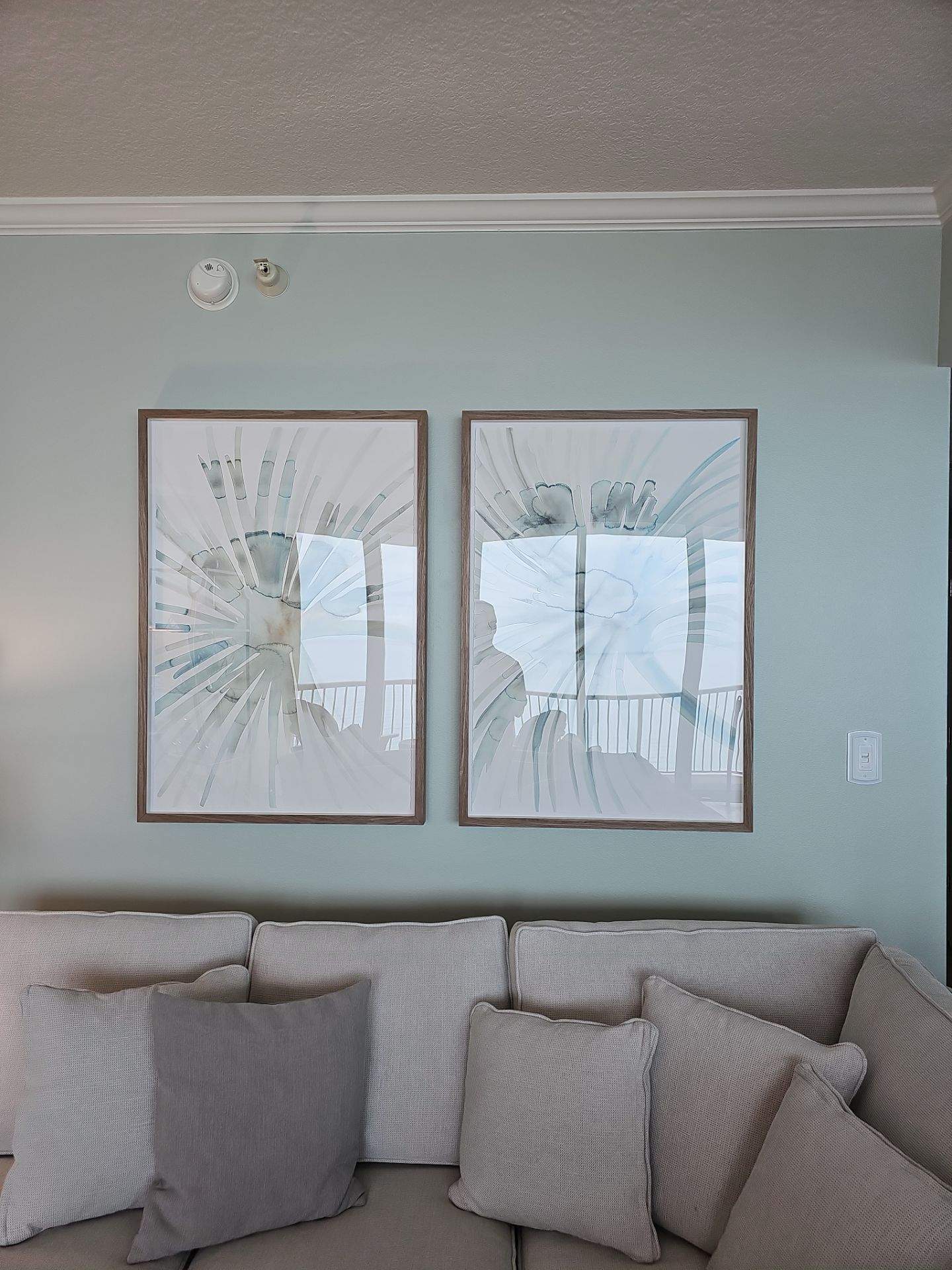 Art, Mirror & Gallery Wall Installation Projects by Hangman Mounting & Installation
