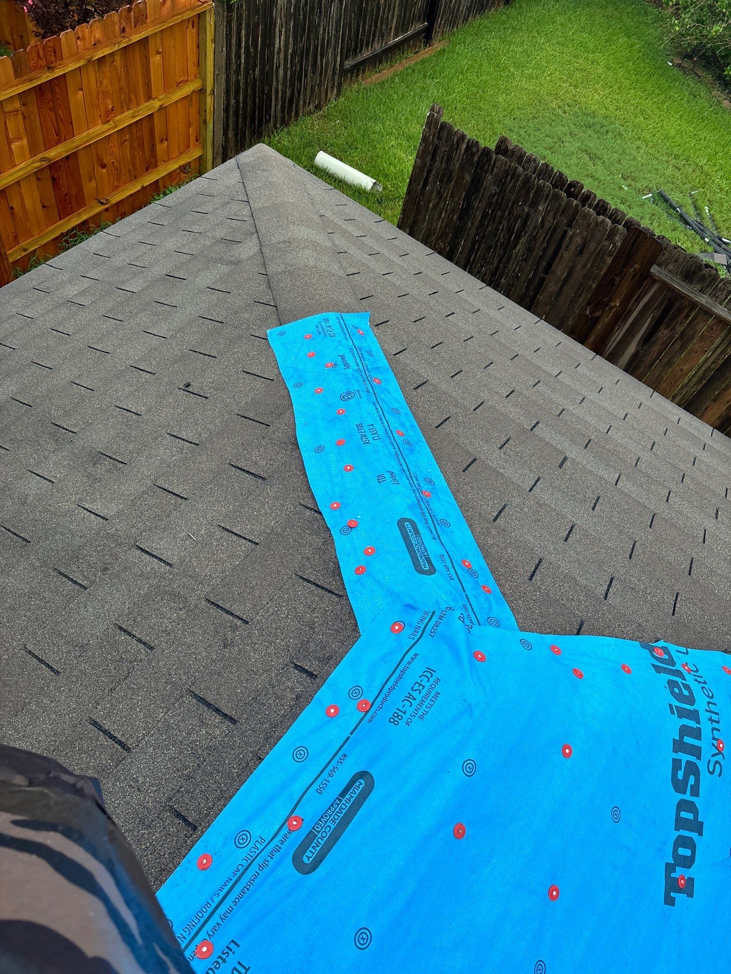 Residential Roofing Repair using Owen's Corning Duration (Lifetime) Shingles by Roof Repair Company