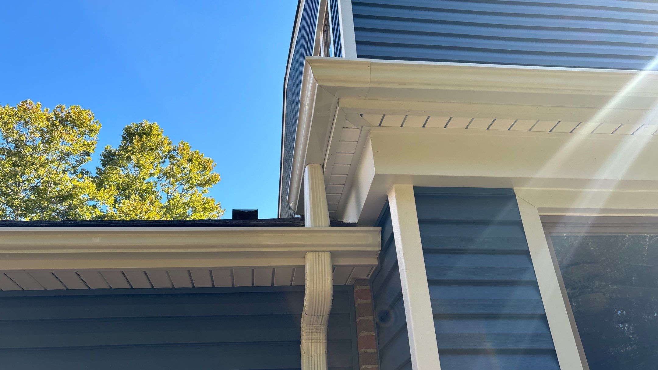 Siding Replacement using Alside Charter Oak D4.5" by 180 Contractors