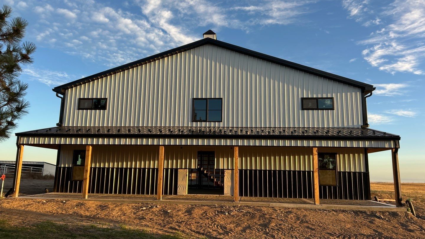 115'X50'X17' Shop  by Prism Builds