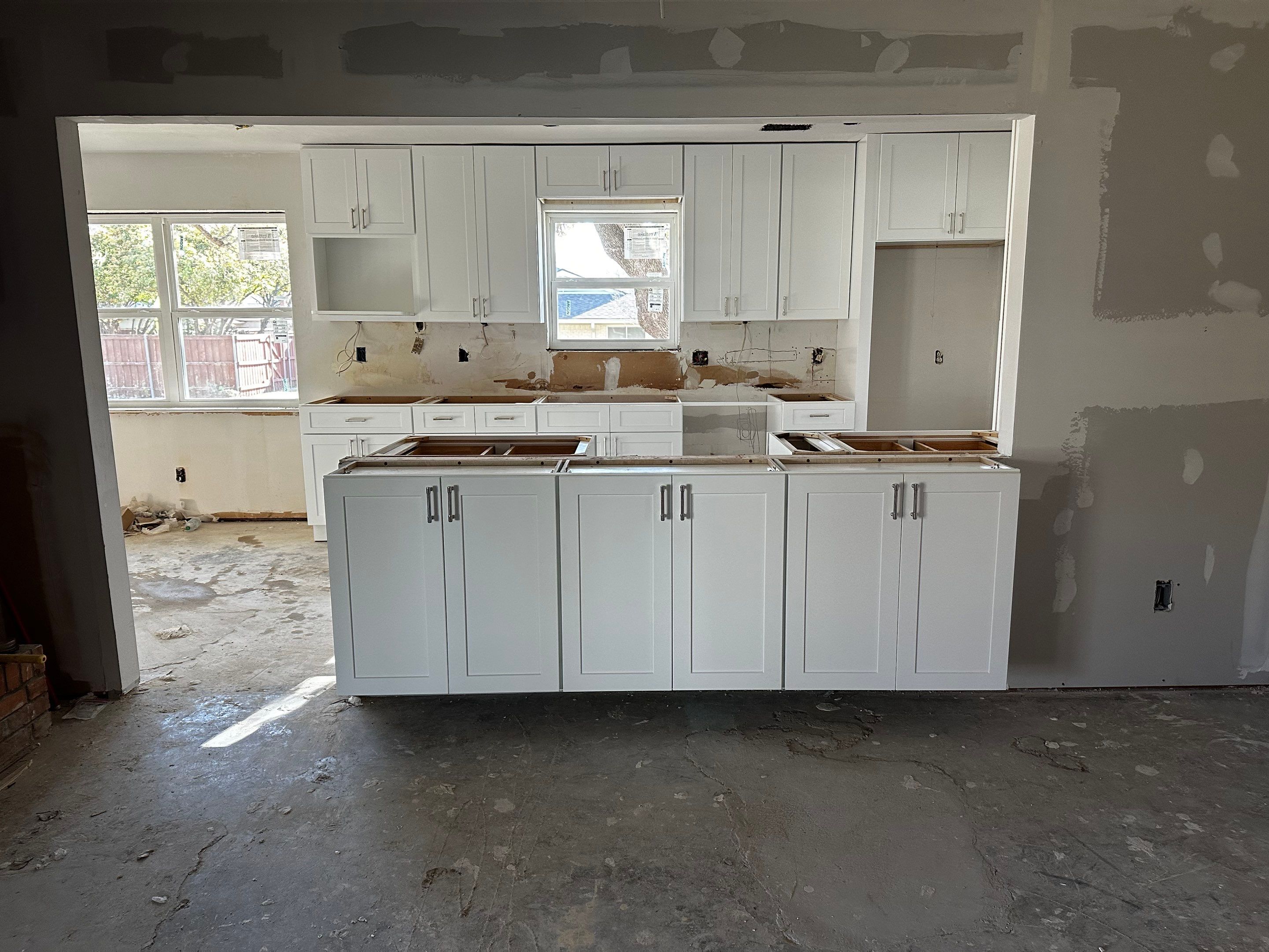 Rapid Sale Remodel: Kitchen & Bath Upgrades That Sold in Two Weeks by Tibi Soli LLC