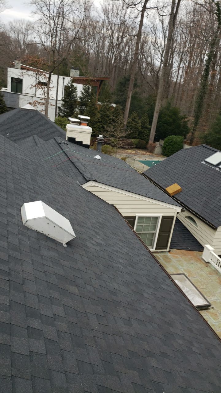 McLean: Certainteed Landmark Pro Designer Shingles in Max Def Charcoal Black by RM Banning, Inc.