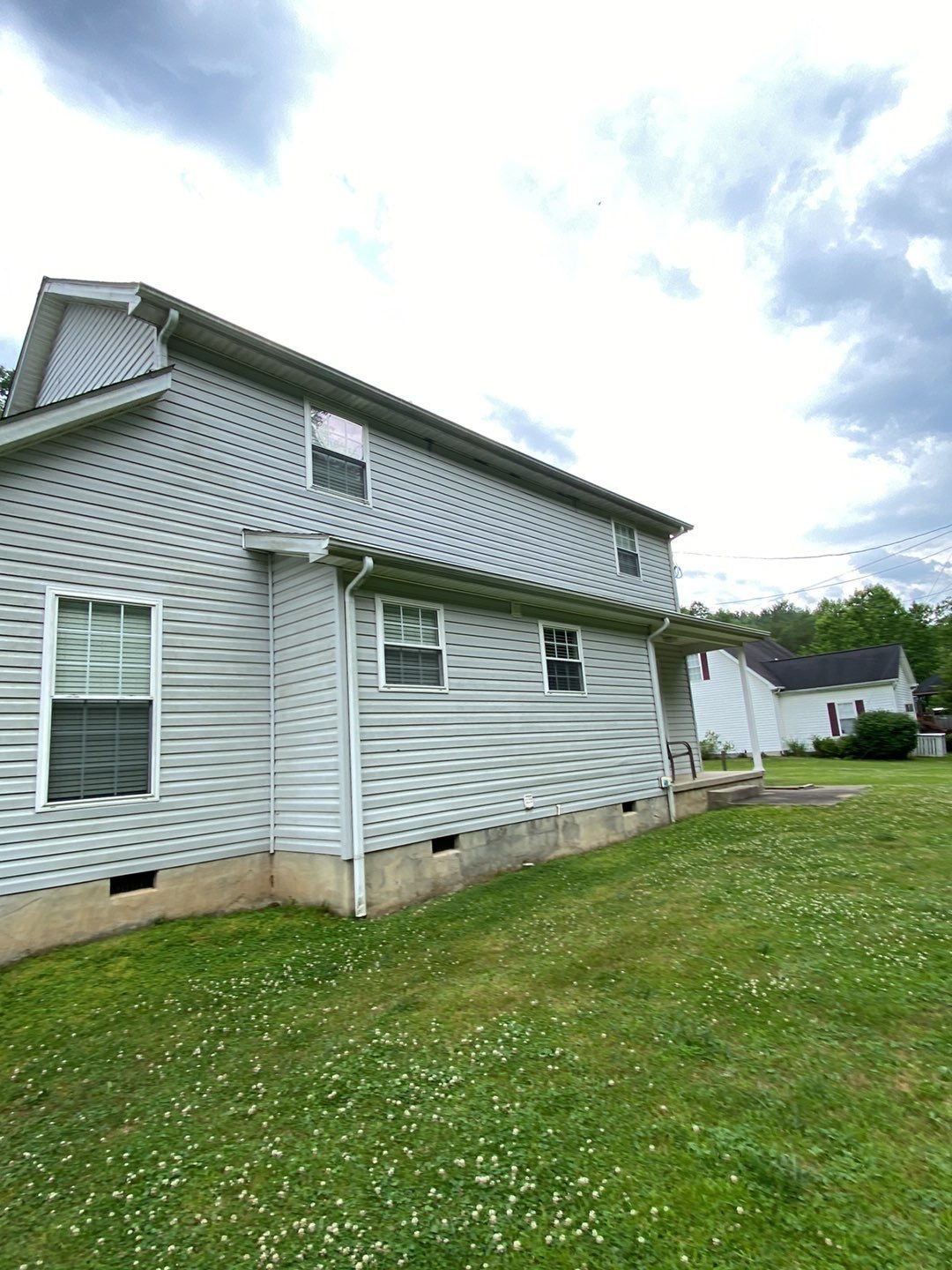 Residential Roofing Installation using Performance Shingles by Mr. Roofer