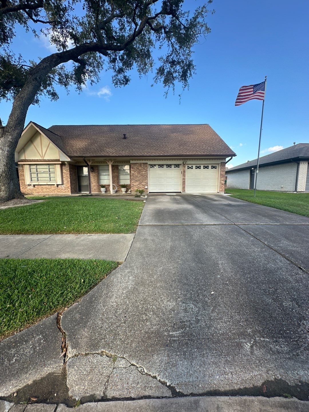 Roof Replacement Pasadena by Roof Repair Services LLC