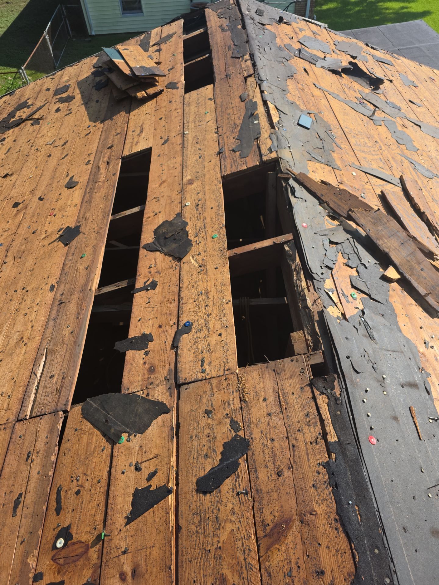 Project in Nederland by SETX Roofing Pros 