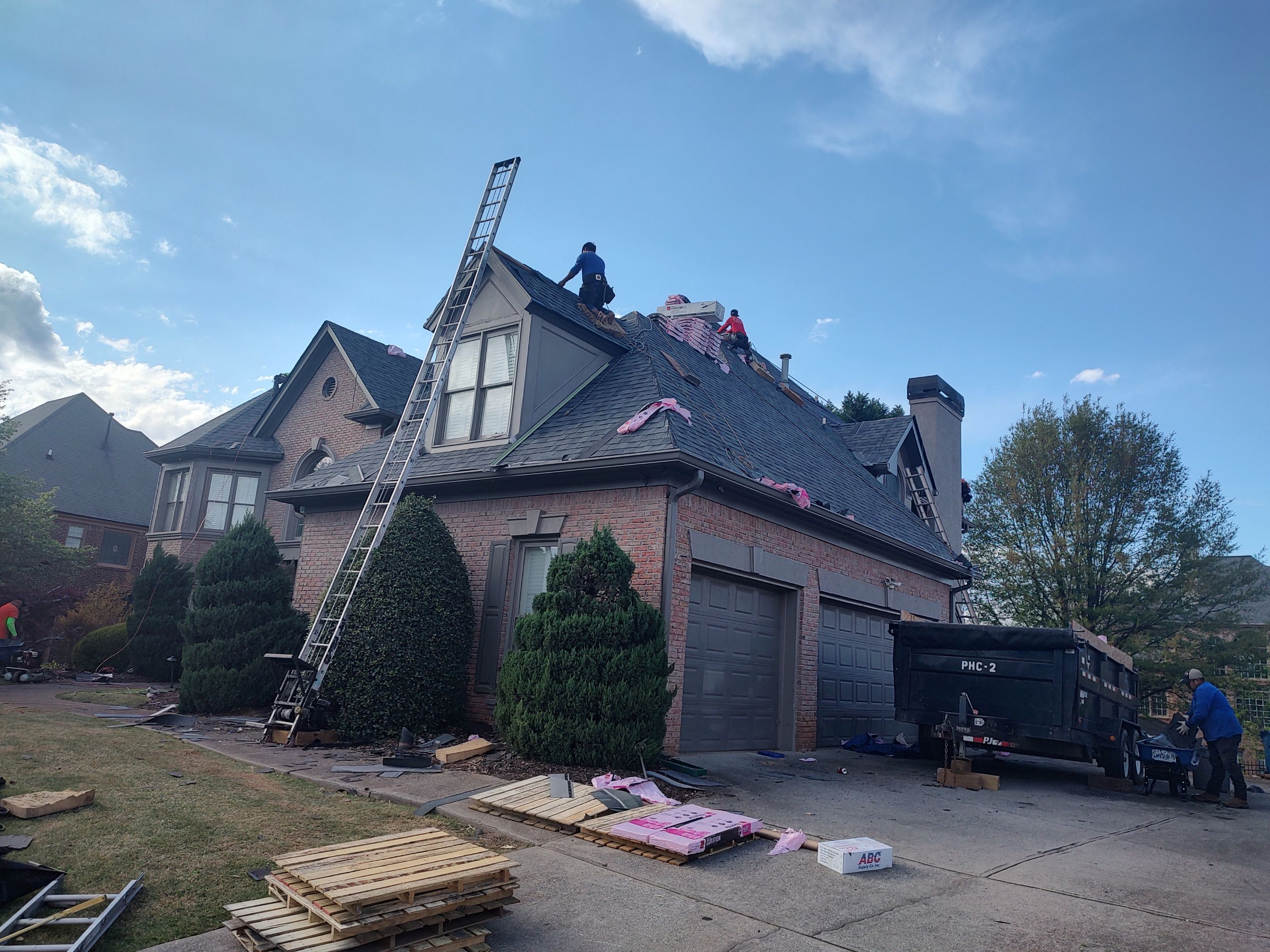 Top-Quality Williamsburg Gray Owens Corning Roof Installation in Roswell, Georgia by NBS Roofing by NBS Roofing, Inc.