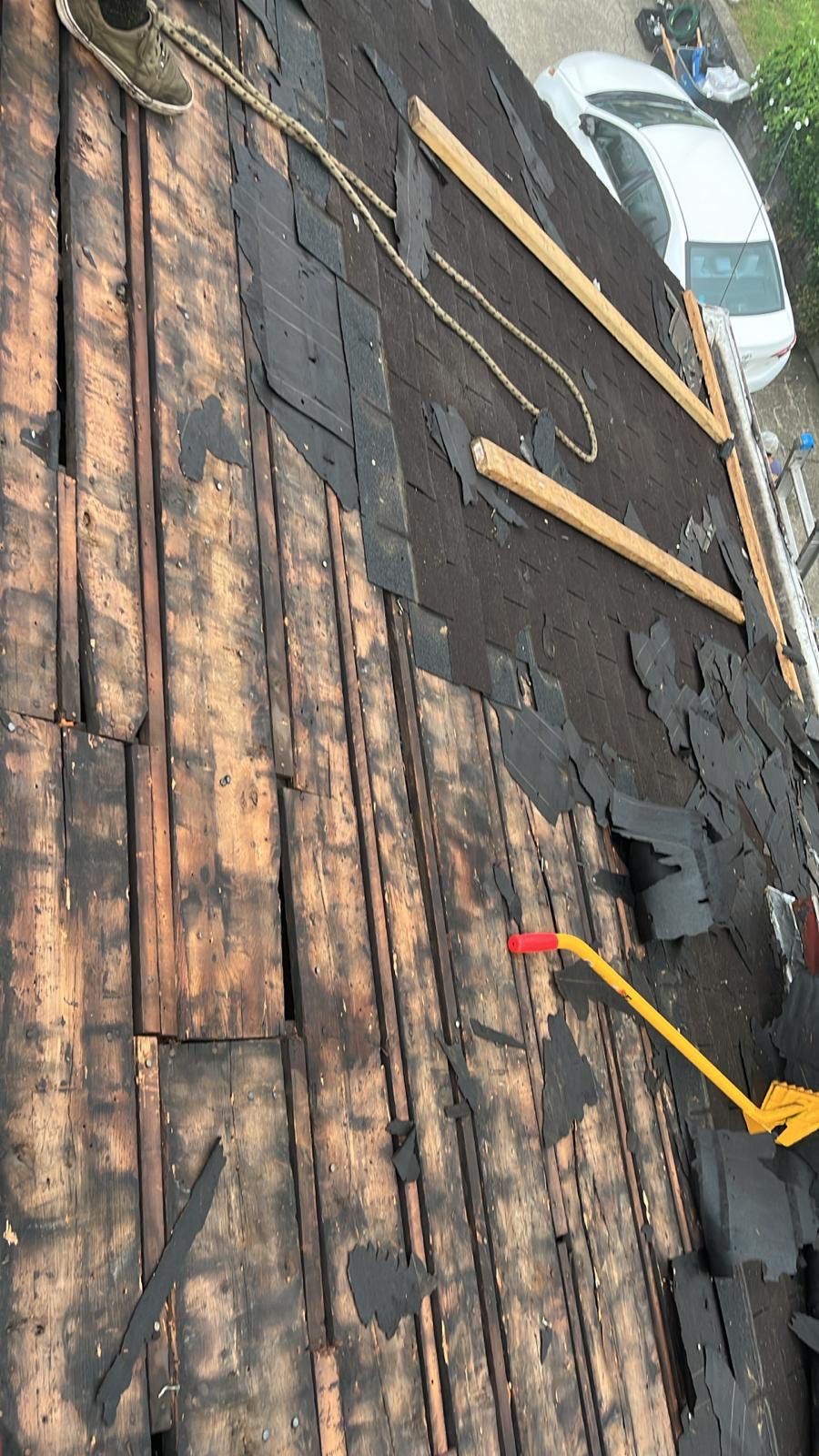 Residential Roofing Installation using GAF Timberline HDZ Barkwood by Rainstoppers Roofing