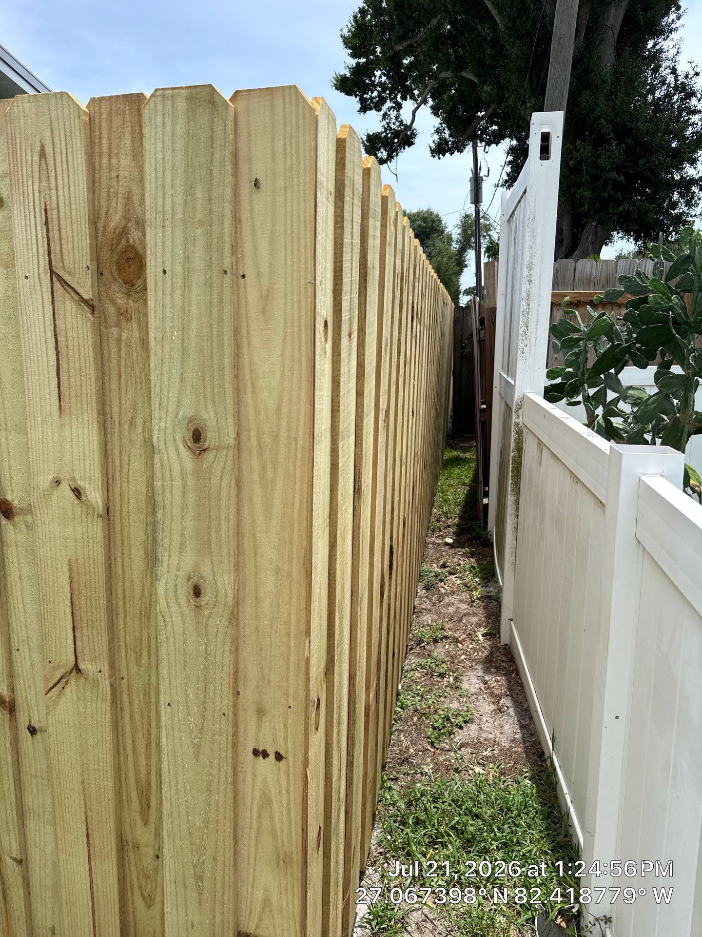 Custom Wood Privacy Fence and Double Gate in Venice by True Fence LLC