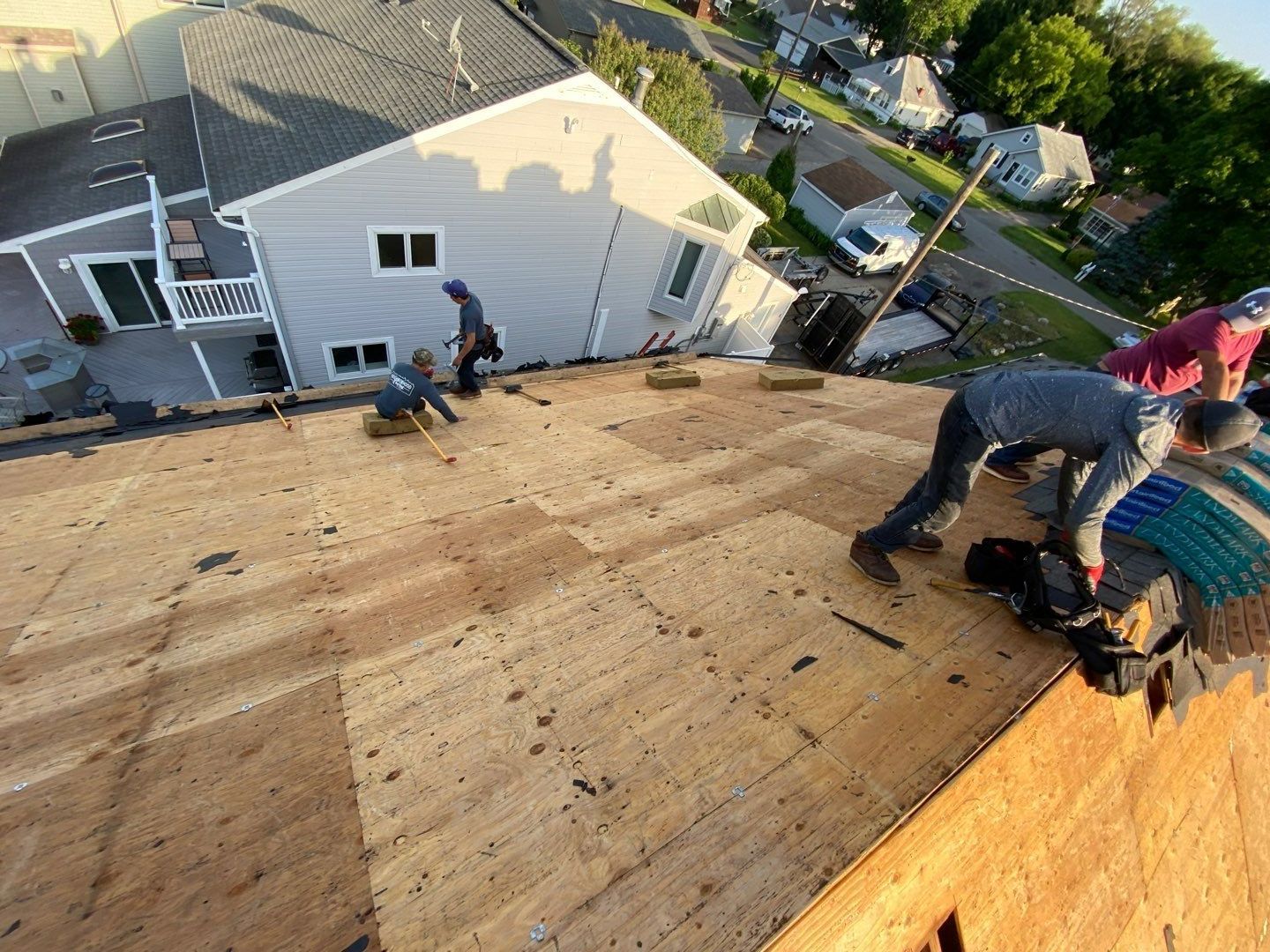 Roof Replacement using CertainTeed Landmark by 180 Contractors