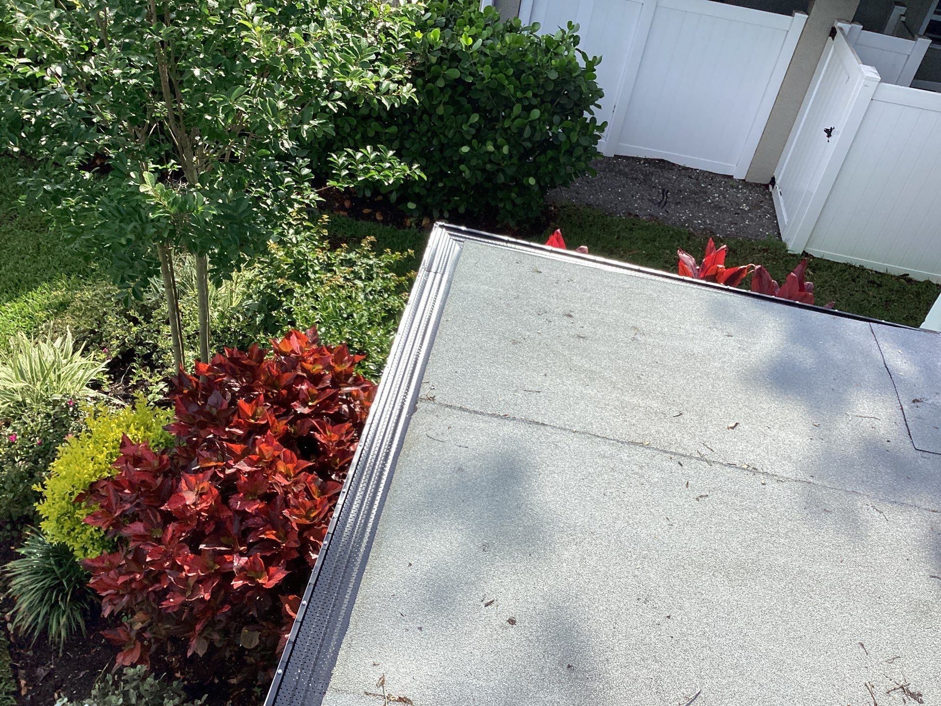 Elegant 7-Inch Seamless Gutters in Sarasota FL in Sarasota FL by Gutter Professors