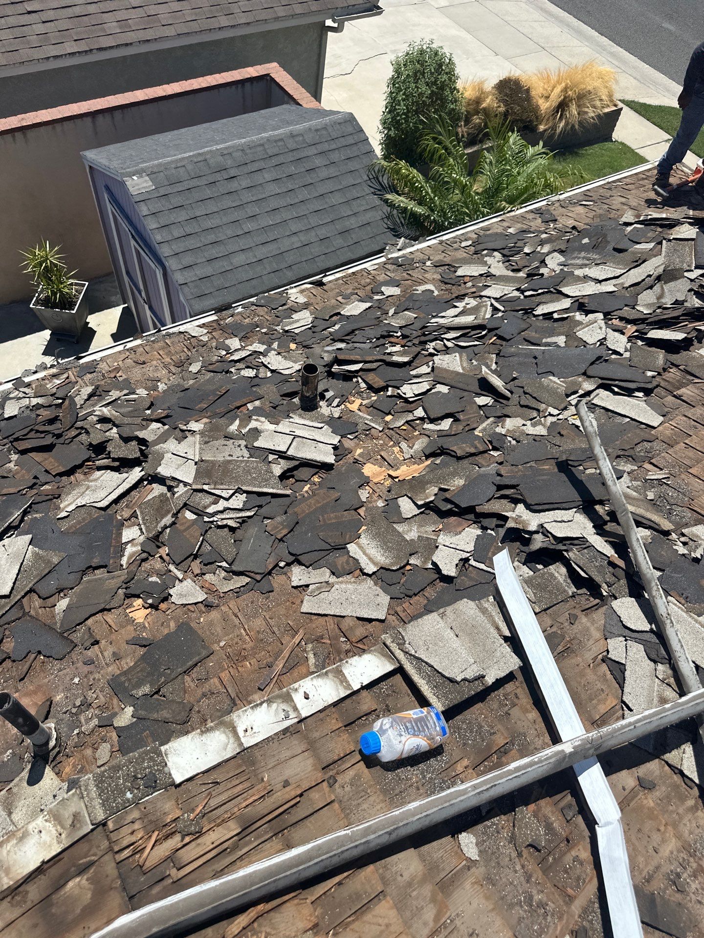Roof Replacement - Lakewood, CA 90713 by Epic Roof Replacement