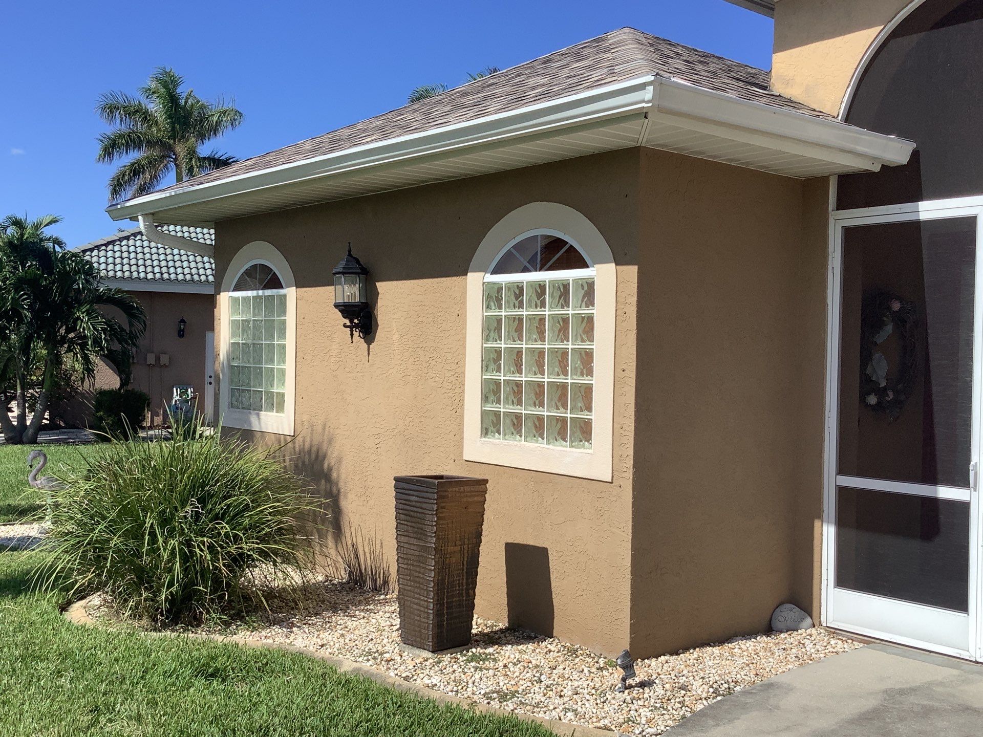 7-Inch Gutters for Large Homes in Cape Coral FL by Gutter Professors