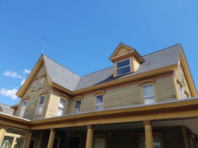 Kevin Moll Full Shingle Roof Installation 