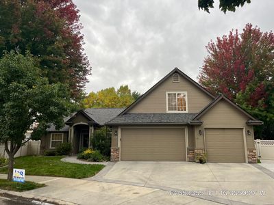 Meridian ID Residential Roofing Installation using Owens Corning