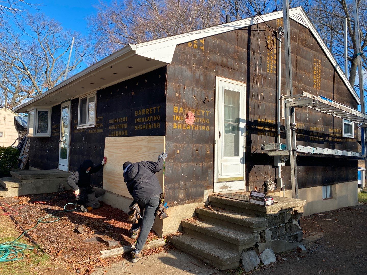 Siding Installation using Certainteed Mainstreet Forest Green by A Plus Exterior