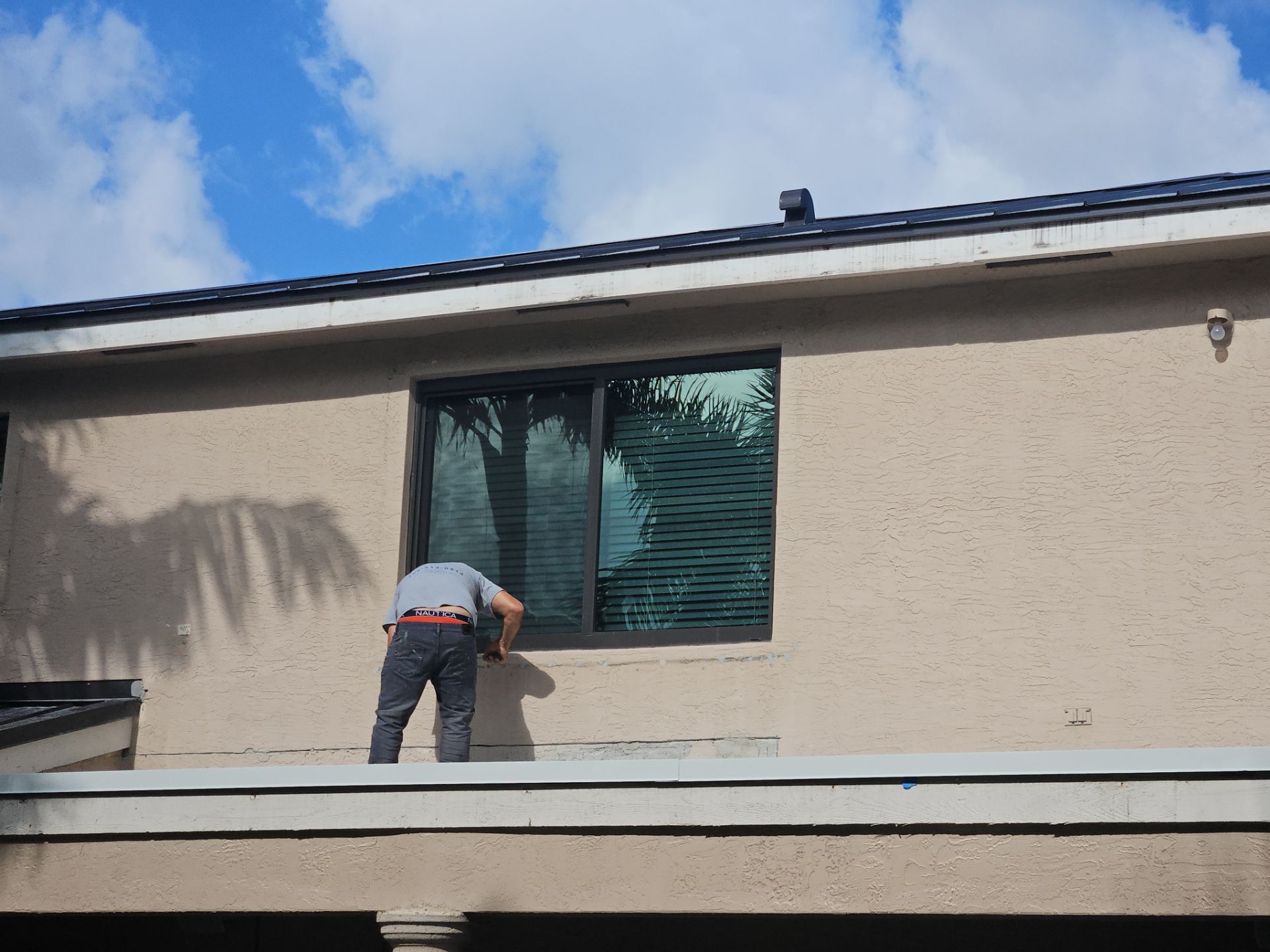 Beautiful home in Miramar replacement of windows and doors by ASP SuperHome