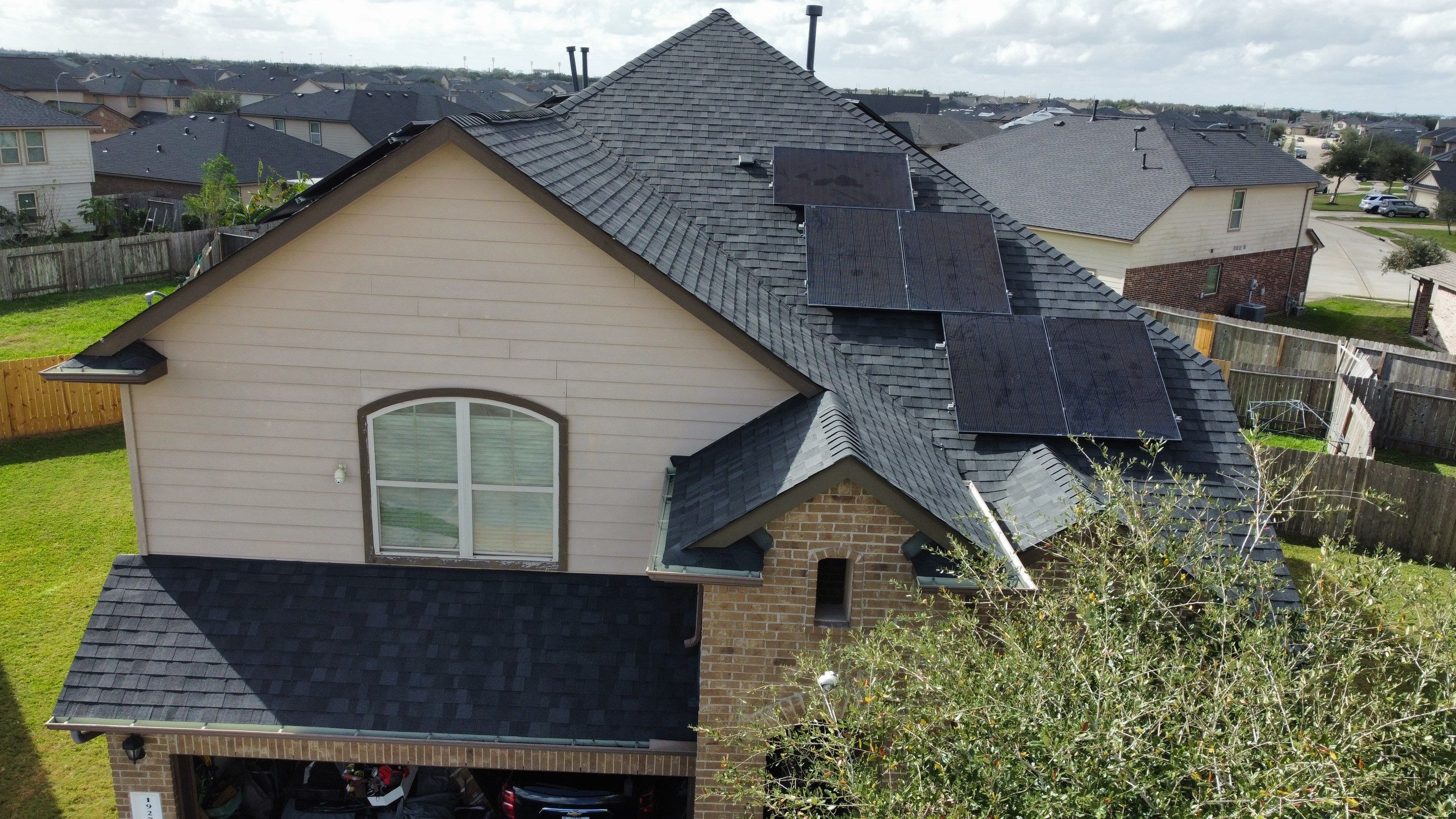 Storm Restoration using Owens Corning Tru Def Duration by Berry Good Roofing 